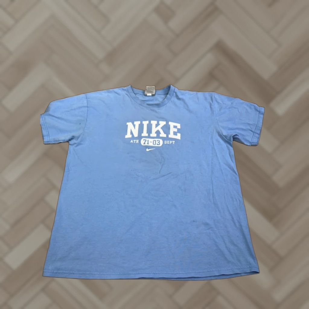 Nike VINTAGE Nike Shirt Mens M Blue Swoosh Y2K Basketball Short Sleeve 11882 Size US M / EU 48-50 / 2 - 1 Thumbnail