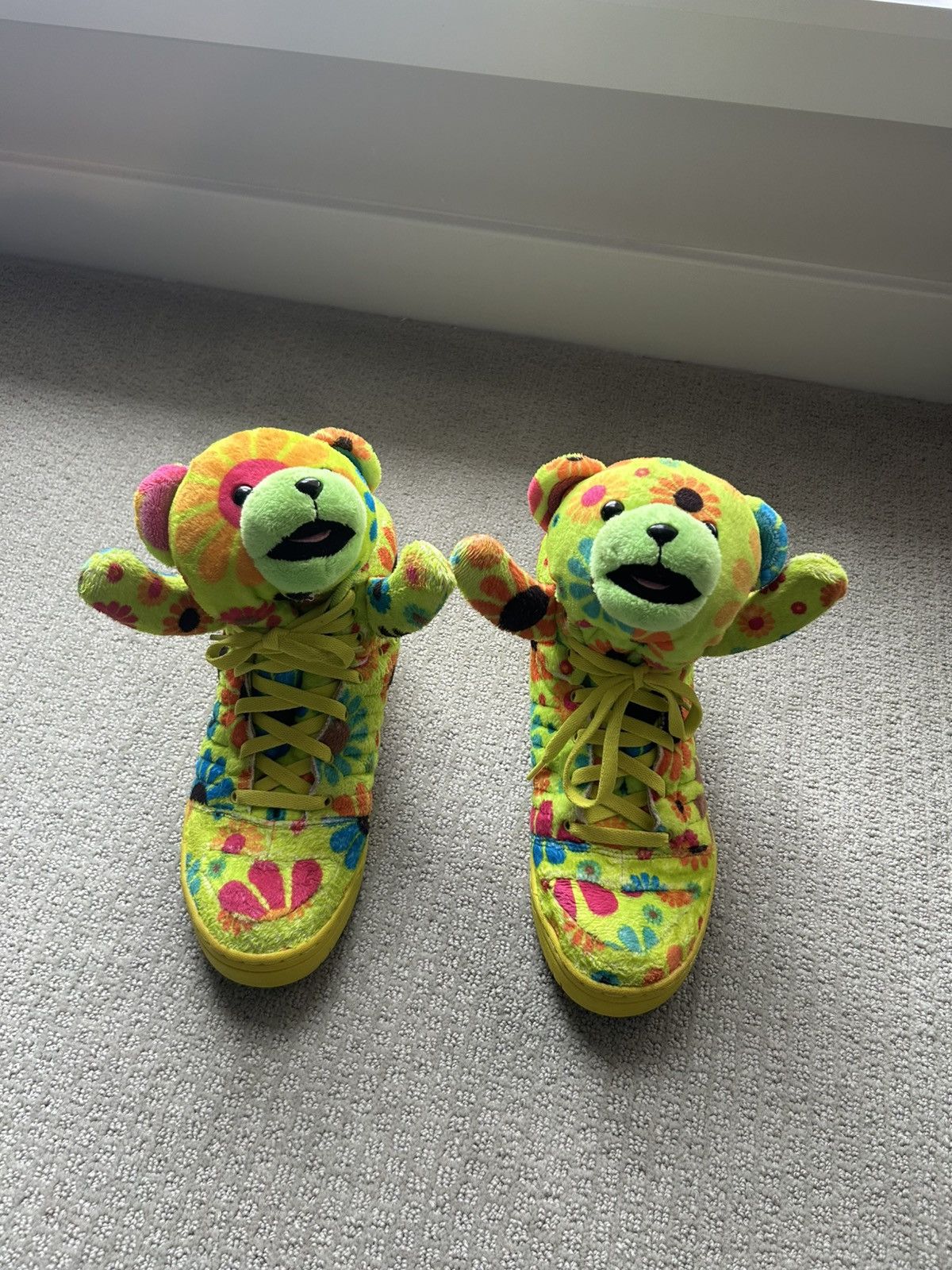 Jeremy Scott Adidas Jeremy Scott Bear Flower Camo 🌸 Size US 9 / EU 42 - 10 Thumbnail
