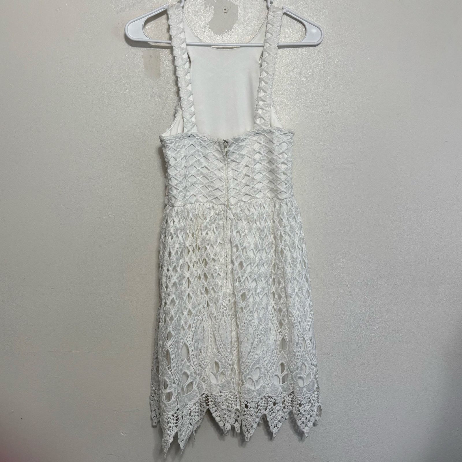 Other City Studio White Lace Sleeveless Dress Size 5 Size S / US 4 / IT 40 - 2 Thumbnail