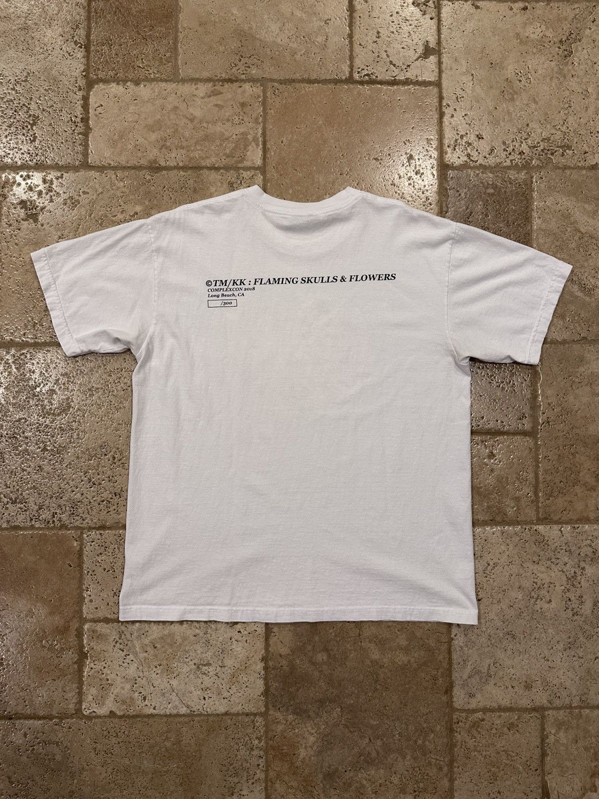 Complex × Takashi Murakami Takashi Murakami LB Complexcon Flaming Skulls & Flowers Tee Size US L / EU 52-54 / 3 - 8 Thumbnail