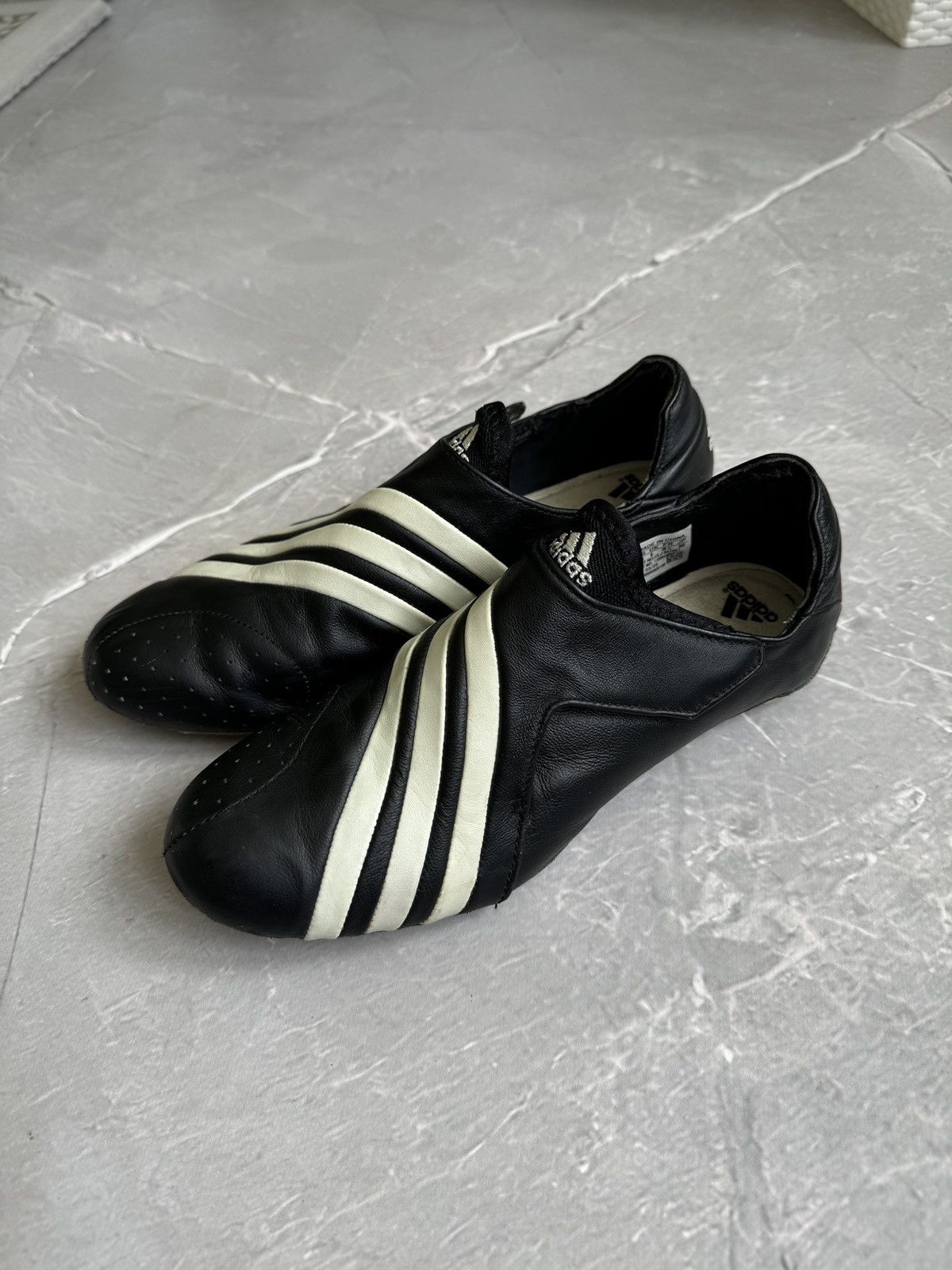 Adidas Vintage 00s Adidas Yoga Vario Leather Slip On Sneakers Y-3 Size US 7.5 / IT 37.5 - 1 Thumbnail