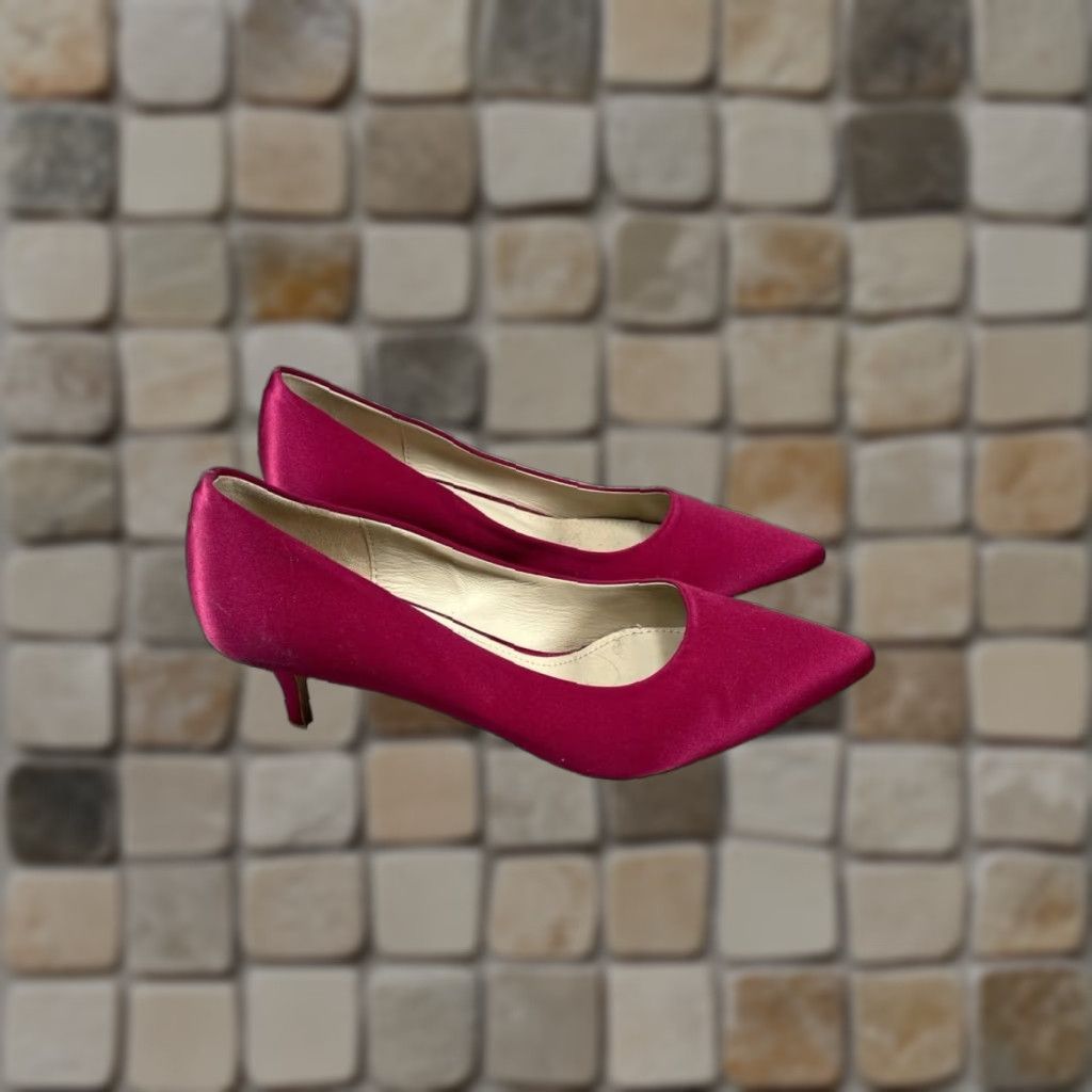 Theory Theory Heels Womens Kitten Satin Pump Red Pointed Toe Slip On Size 7.5 US 38 EU 38 Red Size US 6 / IT 36 - 1 Thumbnail