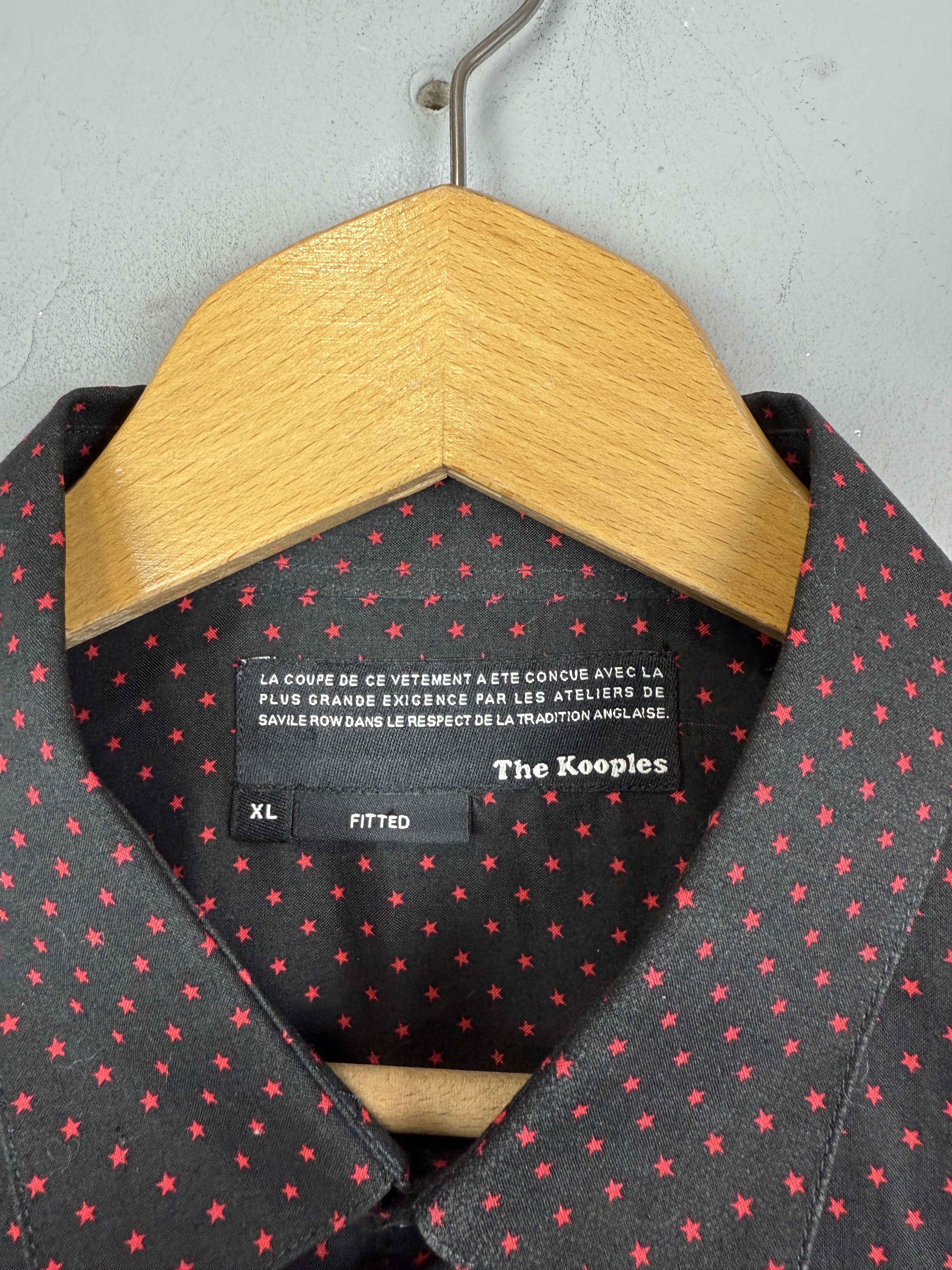 Designer × The Kooples The Kooples Fitted Shirt Monogram Stars Black/Red Button Up Size US XL / EU 56 / 4 - 2 Thumbnail