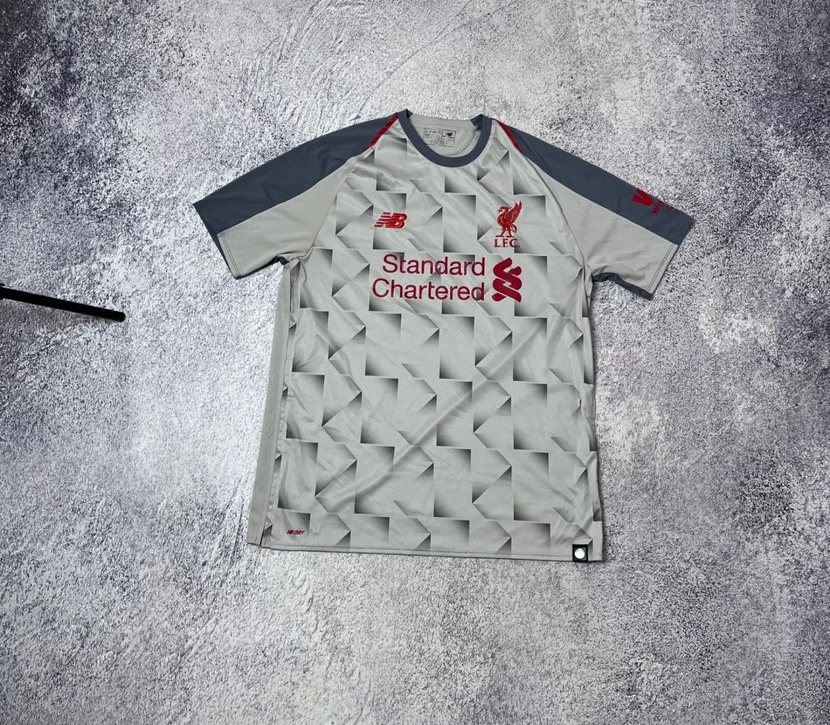 New Balance MENS SOCCER JERSEY NEW BALANCE FC LIVERPOOL SIZE M L.F.C Size US M / EU 48-50 / 2 - 1 Thumbnail