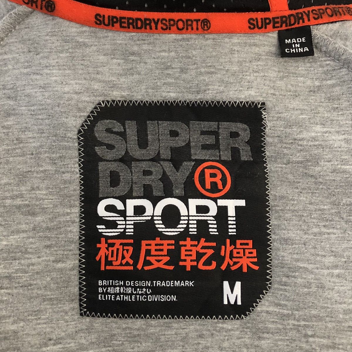 Superdry SUPERDRY SPORT Core Gym Tech Stretch Overhead Fit Hoodie Size US M / EU 48-50 / 2 - 11 Thumbnail