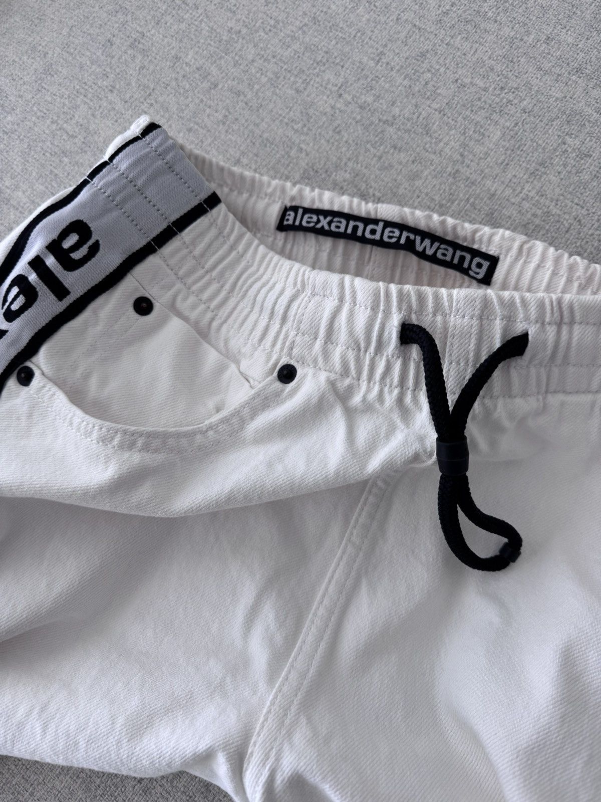 Alexander Wang Alexander Wang Jeans Sz XS Size 28" / US 6 / IT 42 - 4 Thumbnail