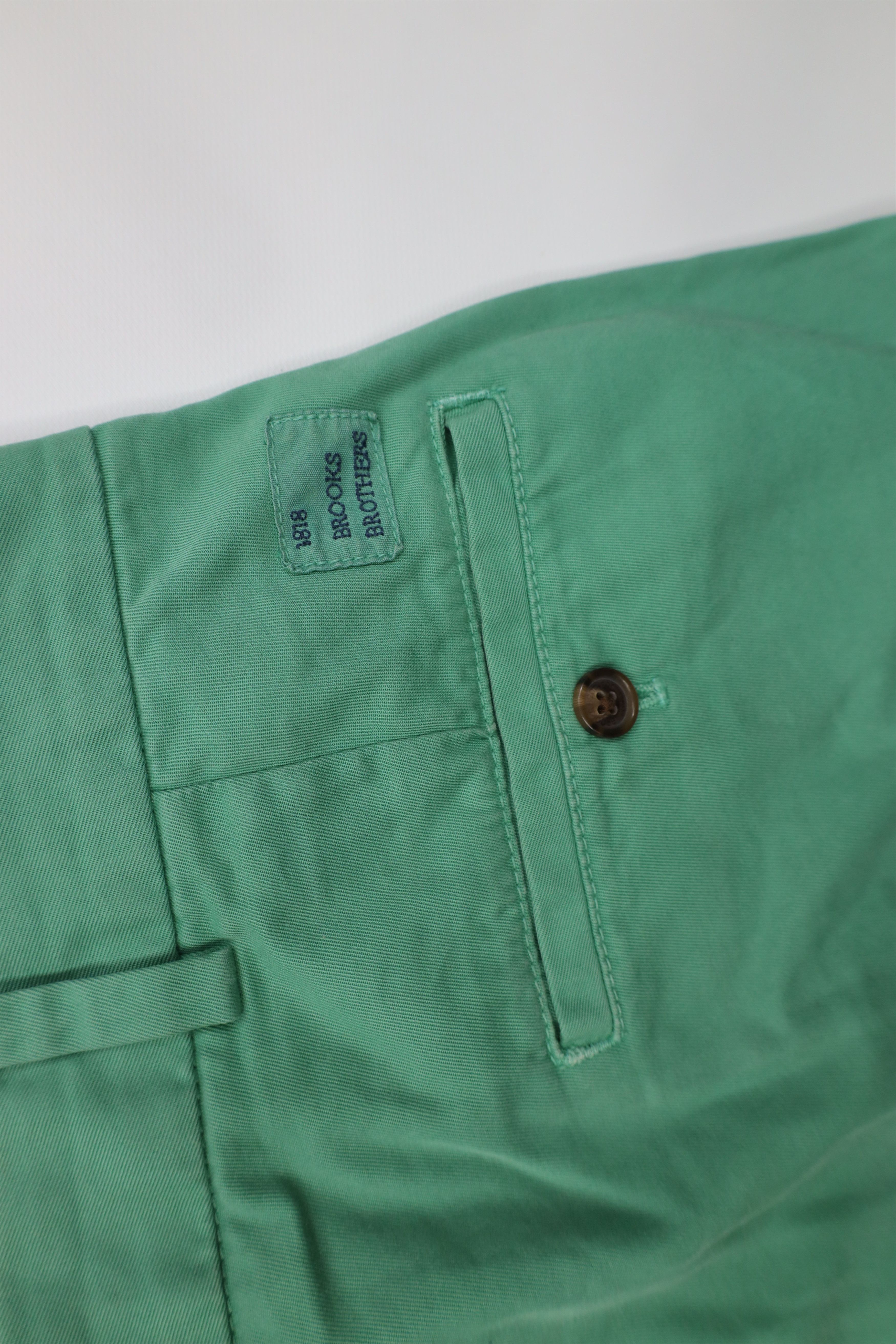 Brooks Brothers Vintage Brooks Brothers Stonewash Bermuda Chino Shorts Size US 34 / EU 50 - 9 Thumbnail