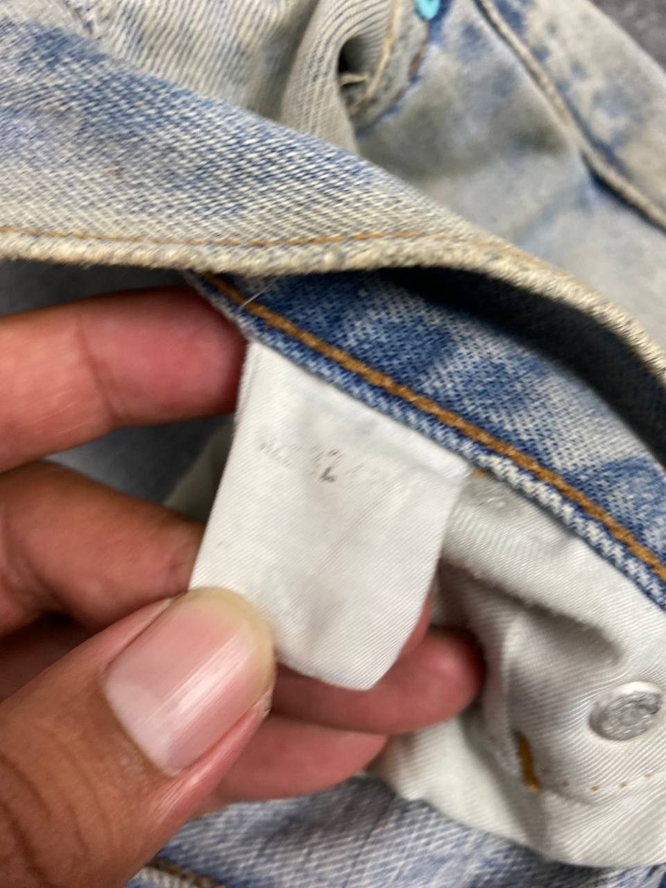 Levi's vintage levis 505 distressed denim nice design Size US 33 - 16 Thumbnail