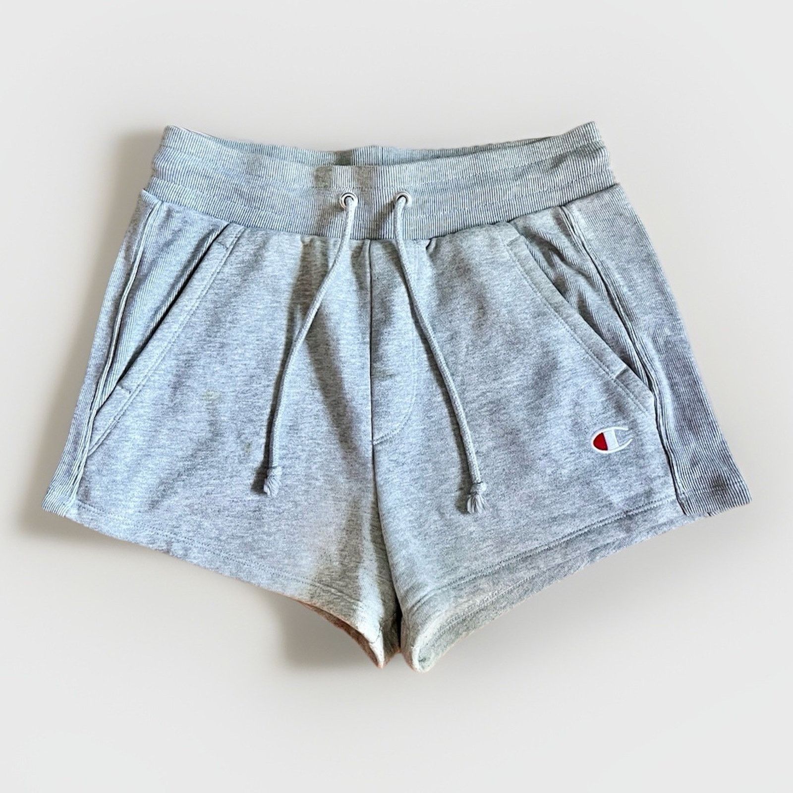 Champion Champion Reverse-Weave Sweat Shorts Womens Small Vintage Size 27" / US 4 / IT 40 - 1 Thumbnail