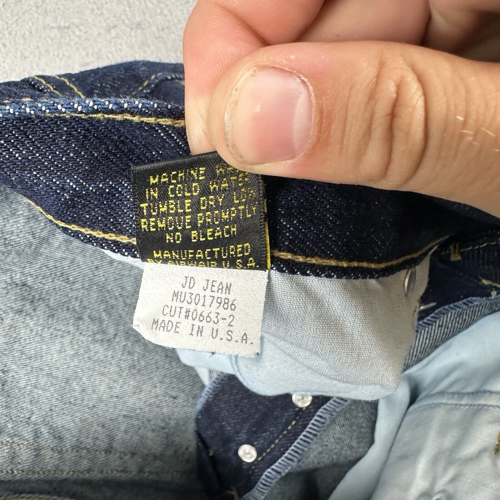 Dr. Martens Dr Marten Air Wair Relaxed Fit Jeans Men’s 36x32 Blue Denim Size US 36 / EU 52 - 15 Thumbnail