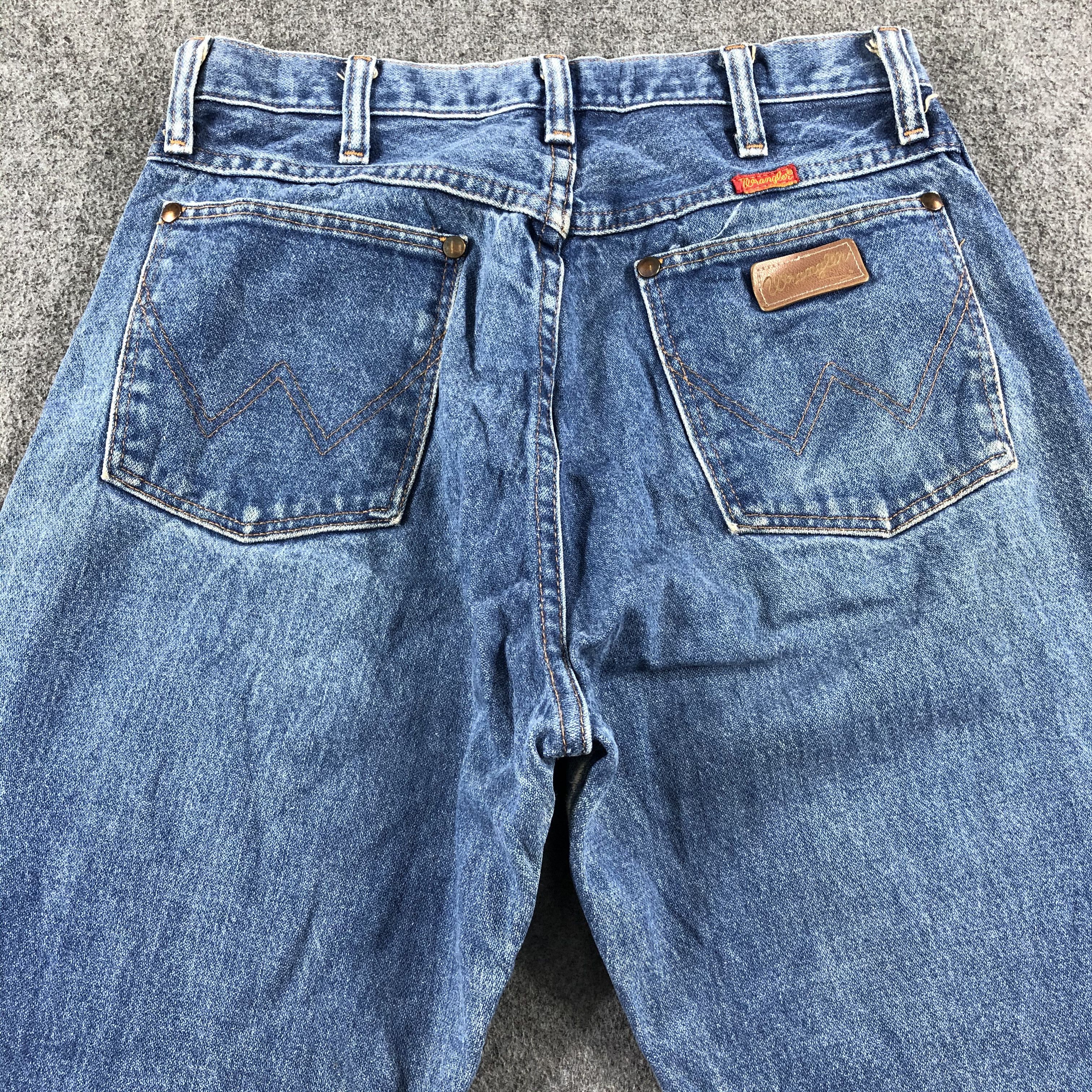 Vintage Vintage Blue Wash Wrangler Jeans-J2401 Size US 28 / EU 44 - 4 Thumbnail