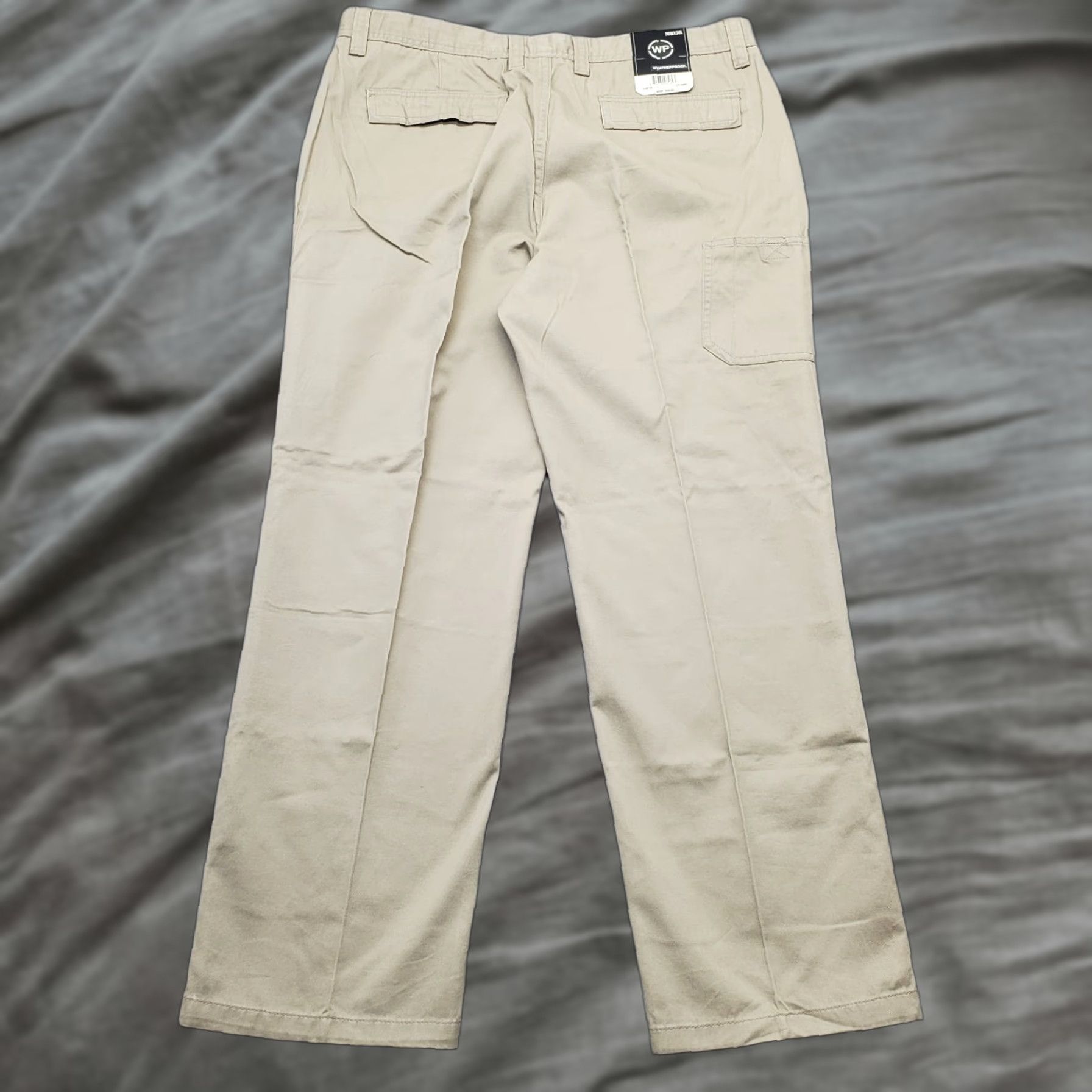 Weatherproof Weatherproof Mens Cargo Pants 36x30 Tan Flat Front Straight Leg 100% Cotton Size US 36 / EU 52 - 1 Thumbnail