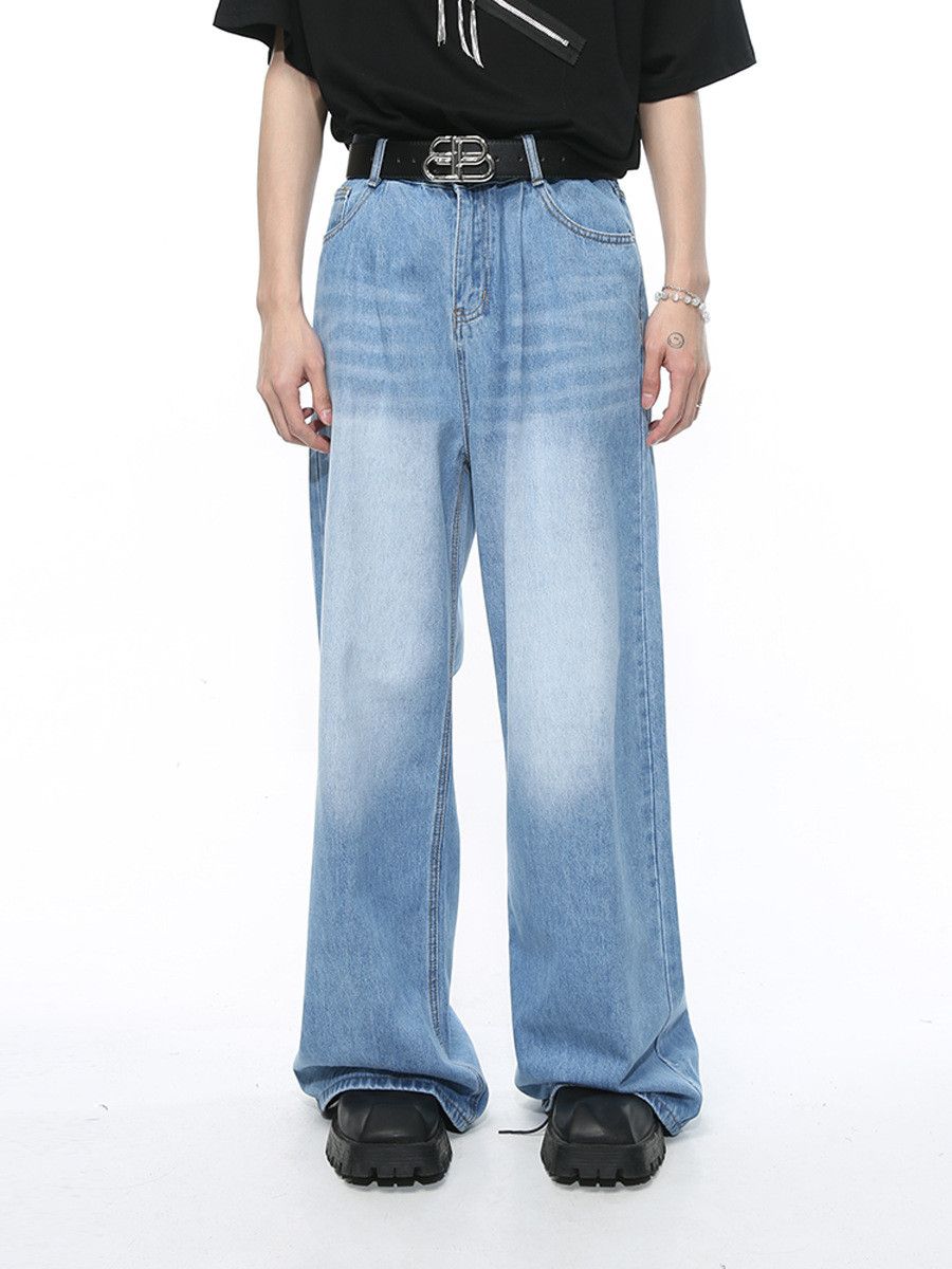 Jean Men's Light Blue Loose-Fit Retro City Boy Flared Jeans Size US 32 / EU 48 - 1 Thumbnail