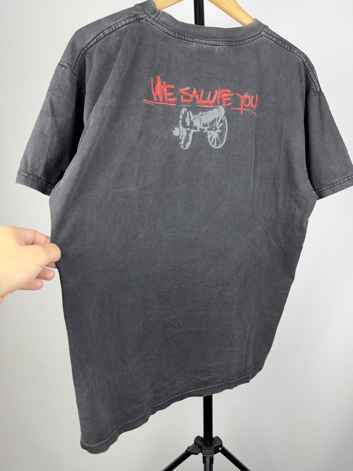 AC/DC Vintage AC/DC 2004 Rock Band Faded Tee T-shirt We Salute You Size US L / EU 52-54 / 3 - 10 Thumbnail