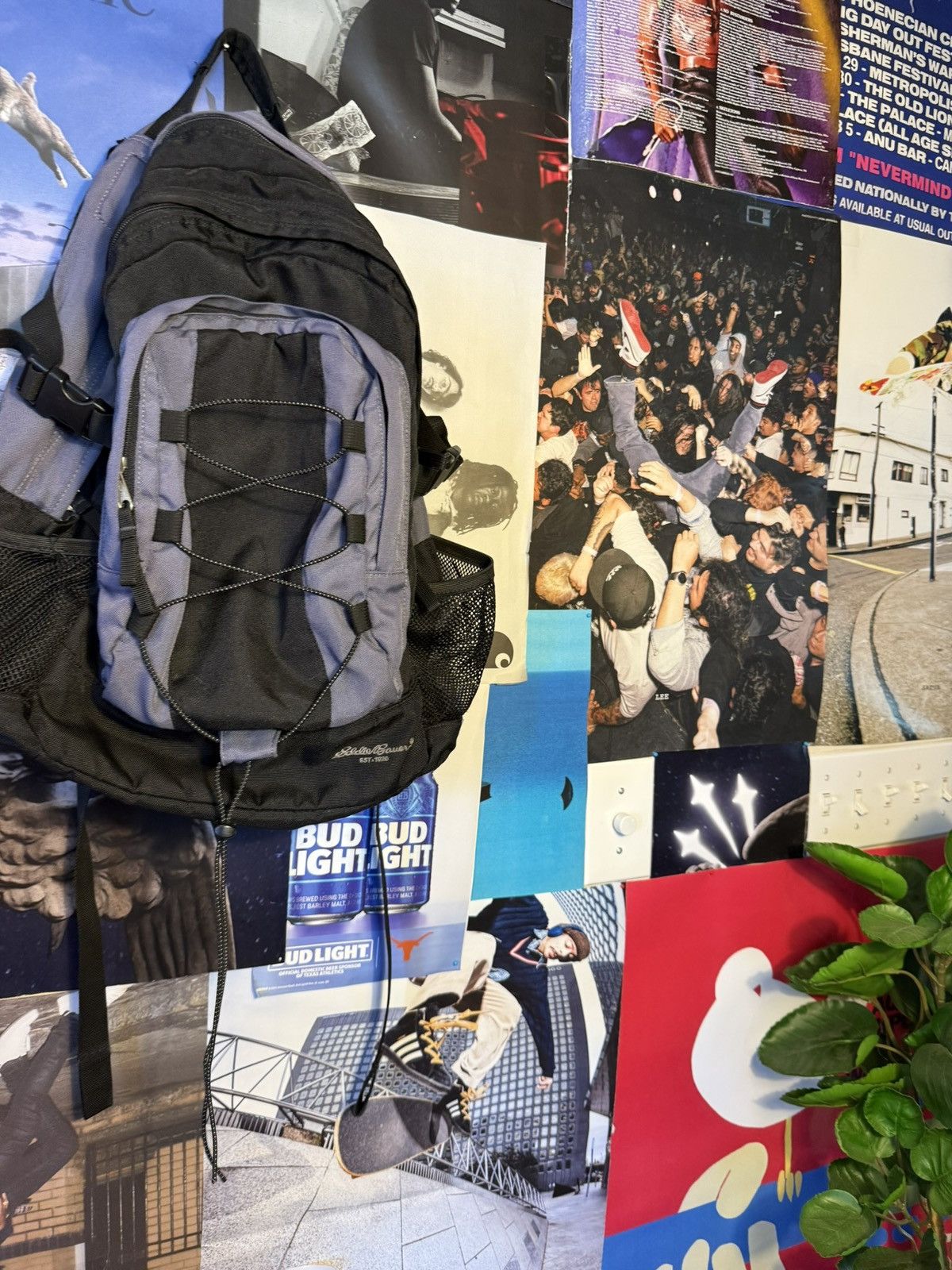 Eddie Bauer Vintage Eddie Bauer Stealth 25L Hiking Backpack Fall 2007 Blue Black Grey Size ONE SIZE - 2 Thumbnail