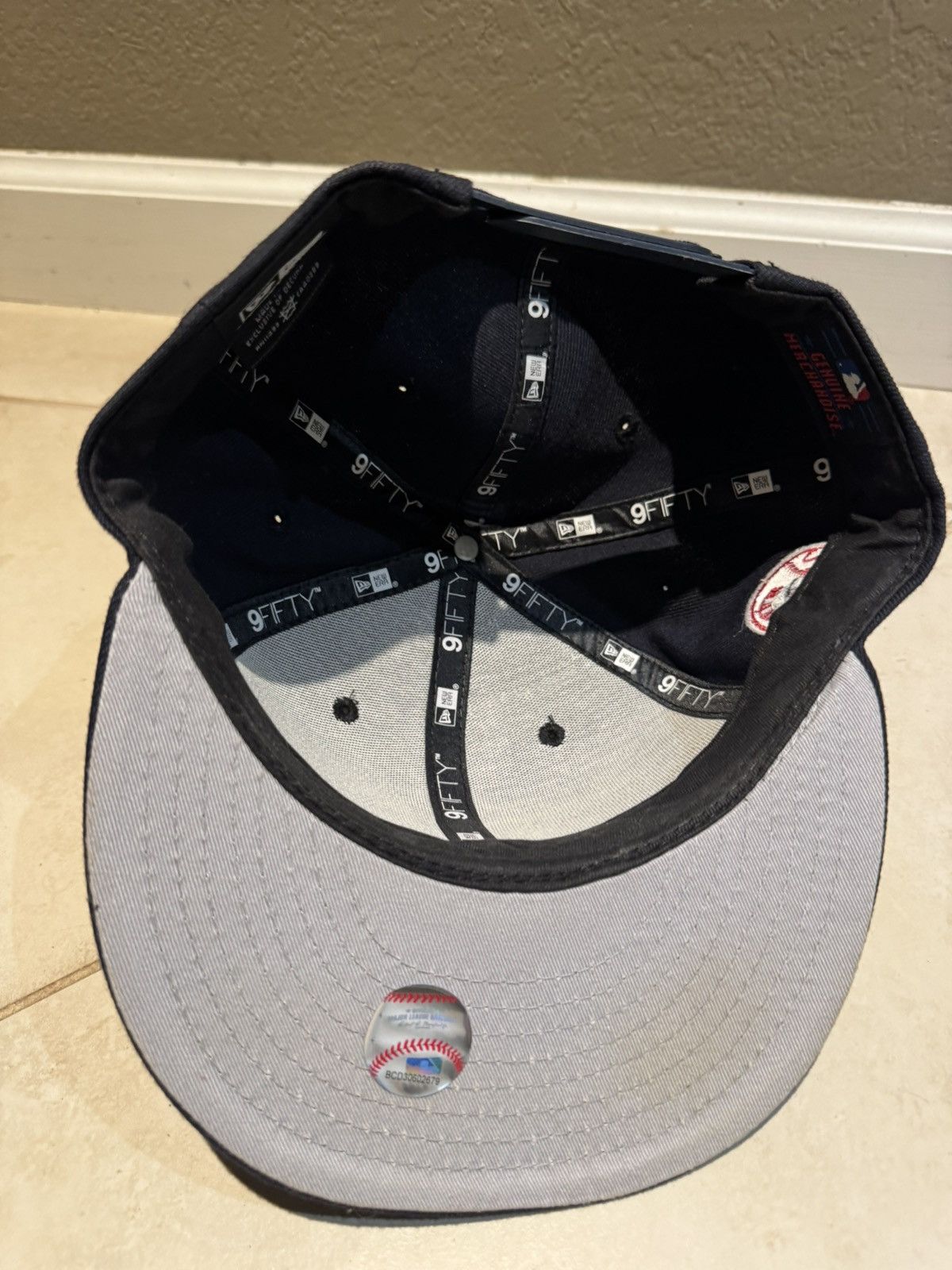 MLB Yankees New Era 9Fifty Navy Snapback Embroidered OSFM Size ONE SIZE - 5 Thumbnail