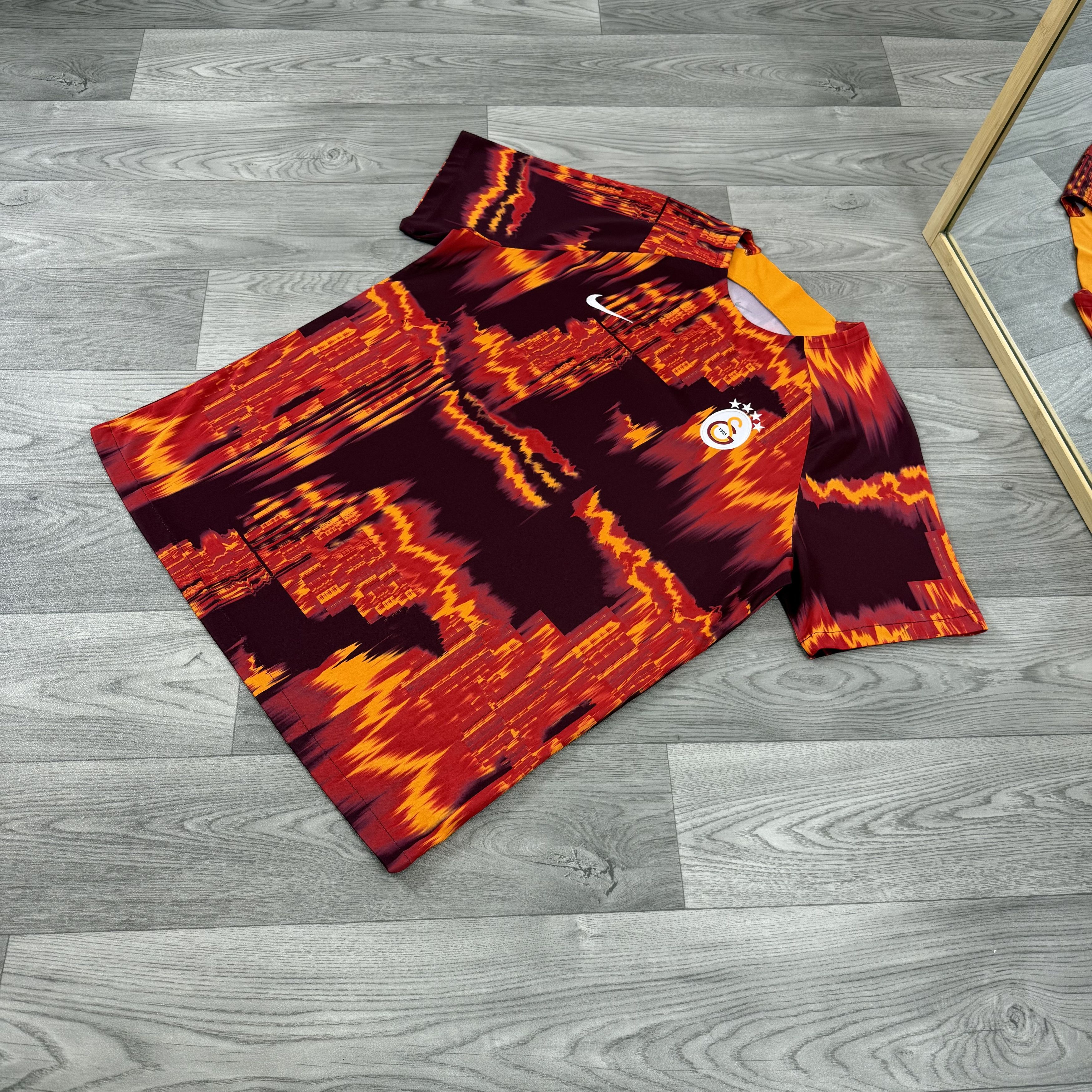 Nike Nike Galatasaray 23-24 Academy Pro Soccer Jersey Tee Shirt Size US XL / EU 56 / 4 - 3 Thumbnail