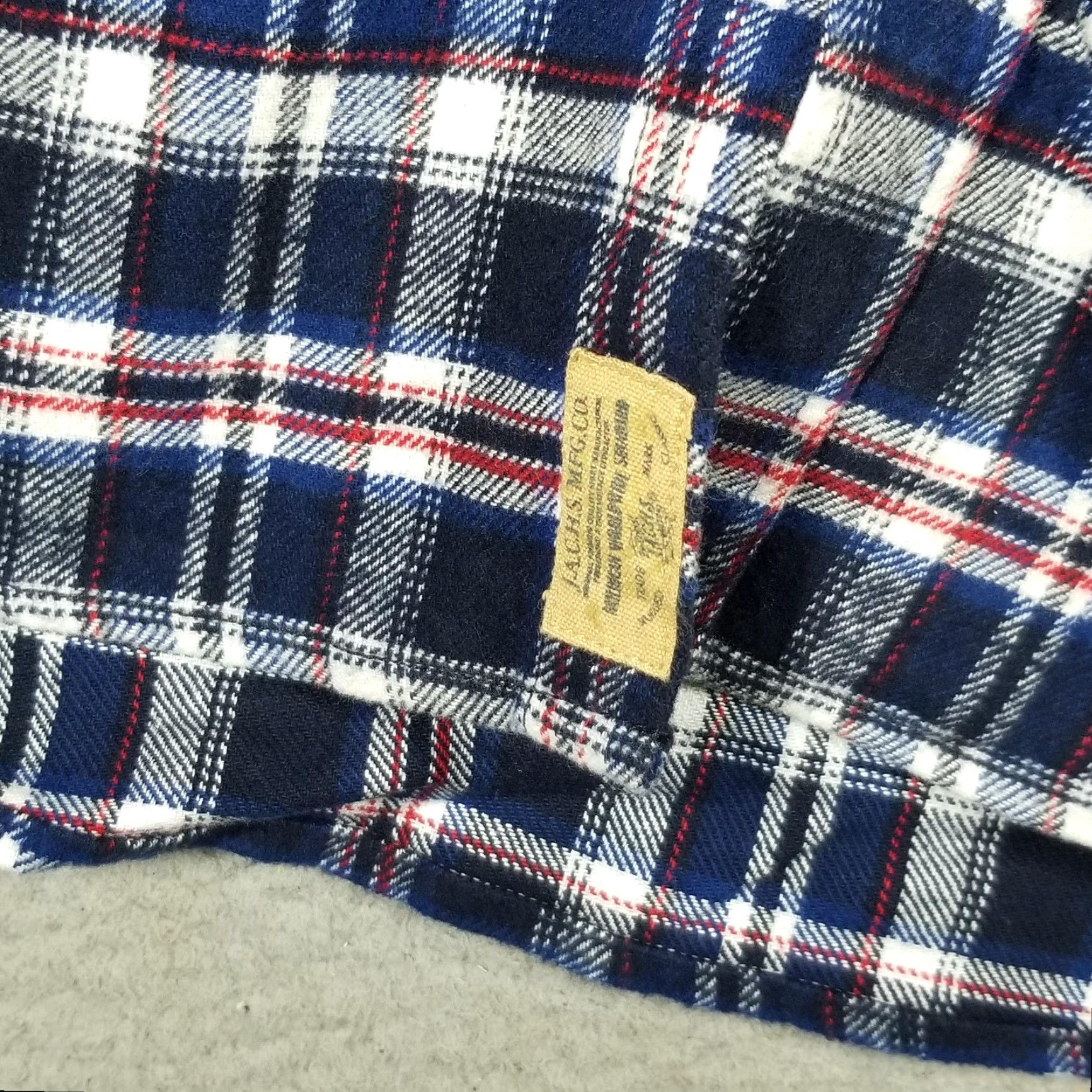 Vintage VINTAGE JACHS Flannel Shirt Mens Large Tall Navy Blue Red Plaid Long Sleeve Button-Up Size US L / EU 52-54 / 3 - 3 Thumbnail