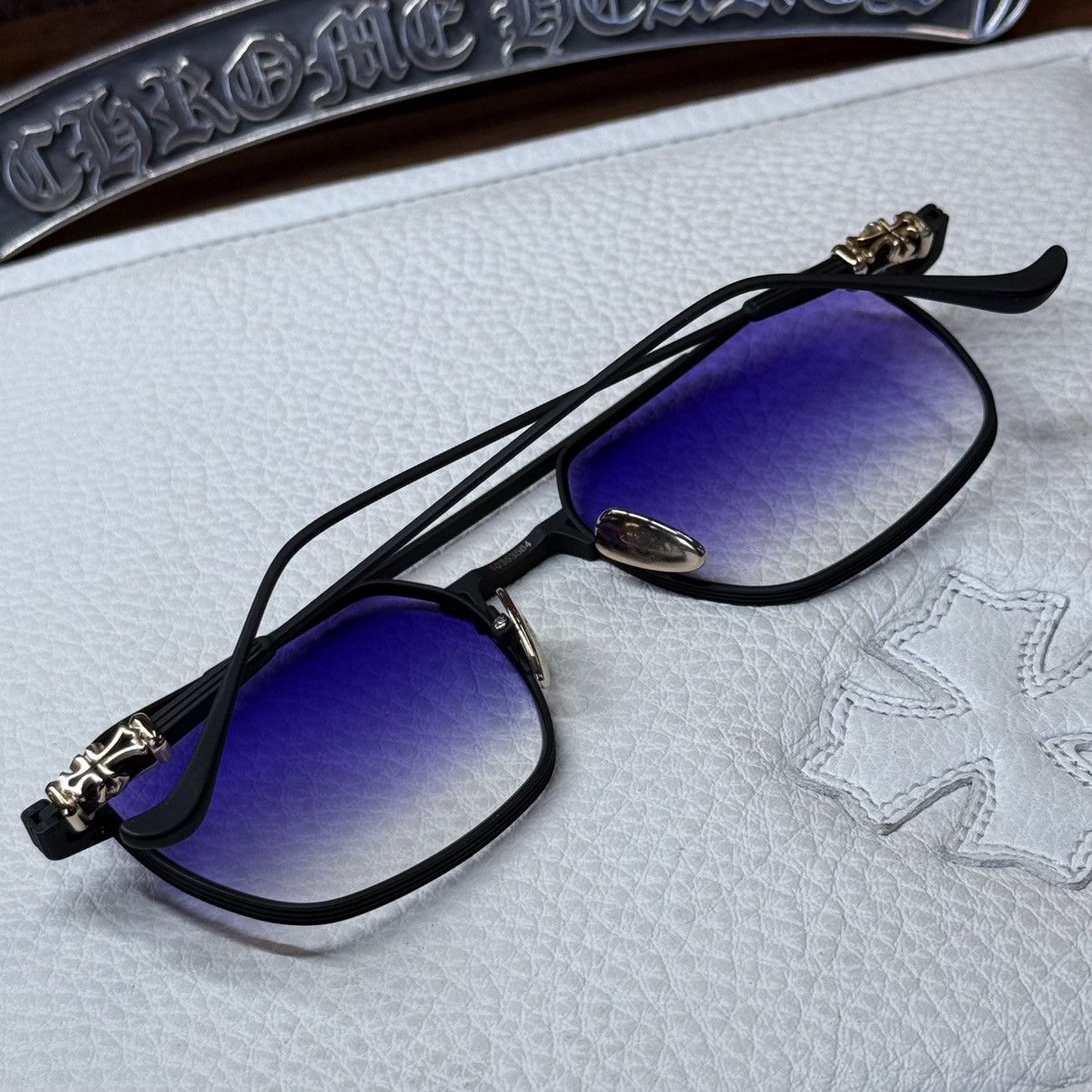 Chrome Hearts Chrome Hearts MAGNUM II 1/1 Lüx Lilac Sunglasses Size ONE SIZE - 10 Thumbnail