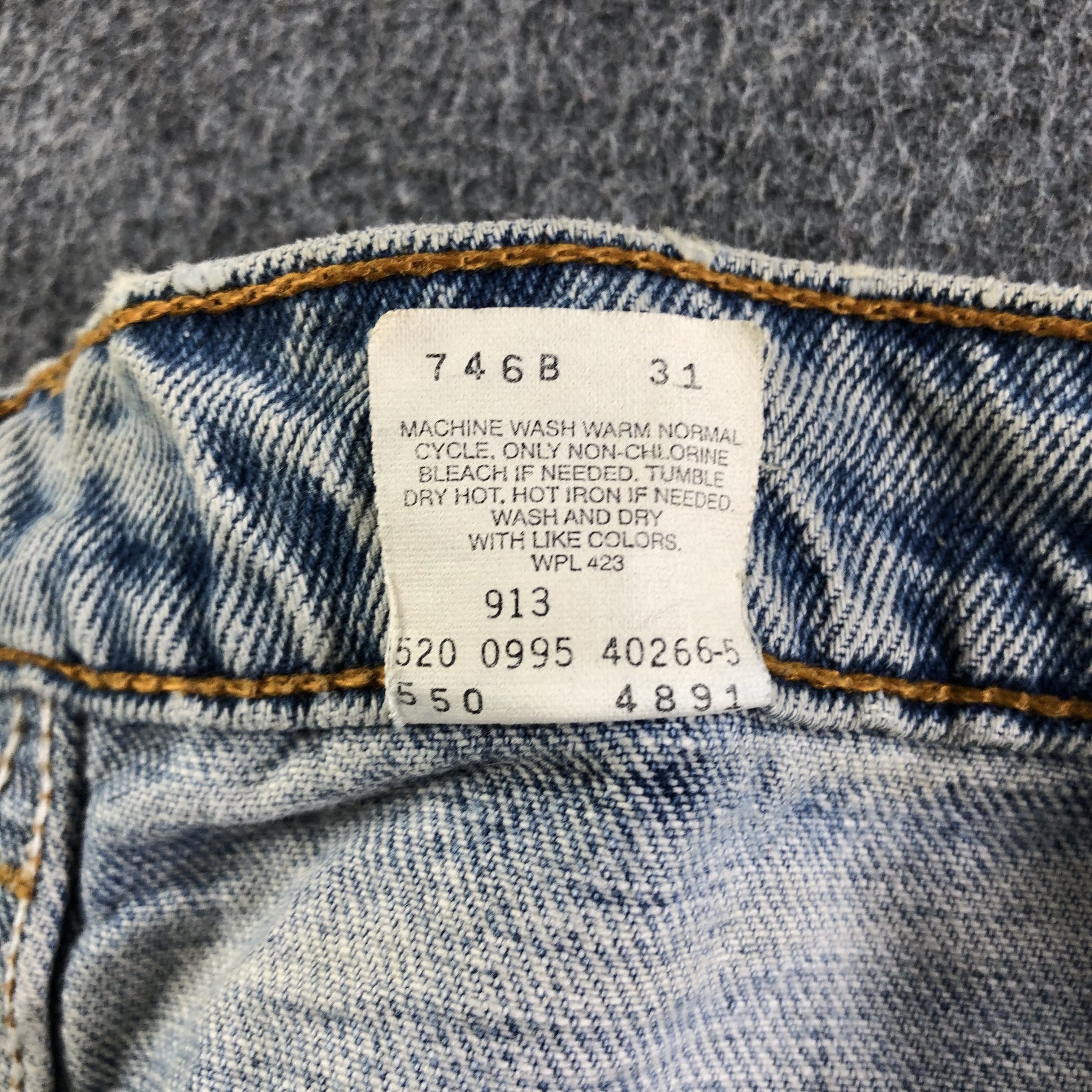 Levi's Vintage Levis 550 Jeans-J3335 Size US 35 - 16 Thumbnail