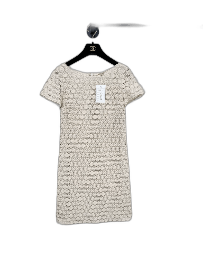 Burberry Burberry Lace Dress UK4 Size Size XS / US 0-2 / IT 36-38 - 1 Thumbnail
