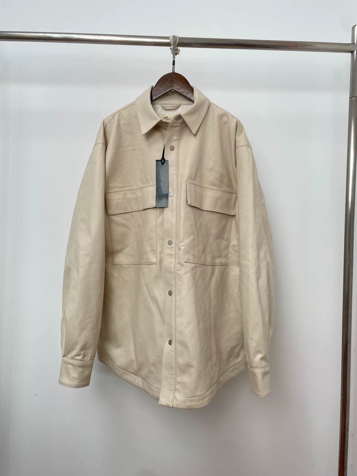 Fear of God Fear of God 6th Season White Suede Puffer Size US M / EU 48-50 / 2 - 1 Thumbnail