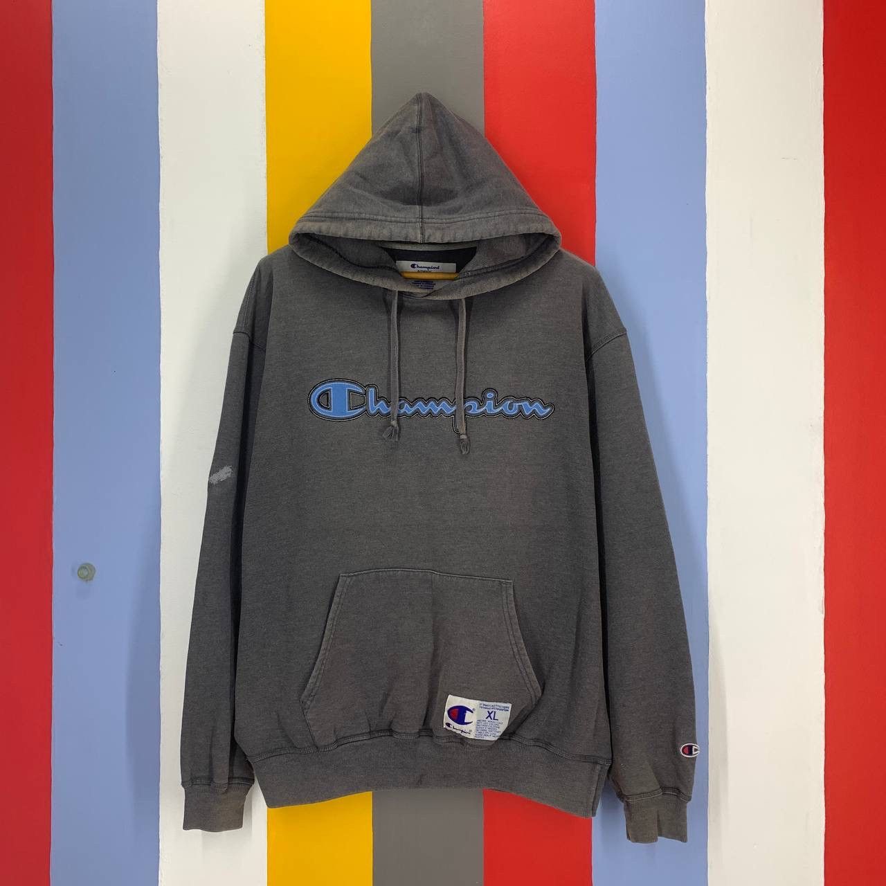 Champion Y2K Vintage CHAMPION Hoodie Pullover #2214/21 Size US XL / EU 56 / 4 - 1 Thumbnail