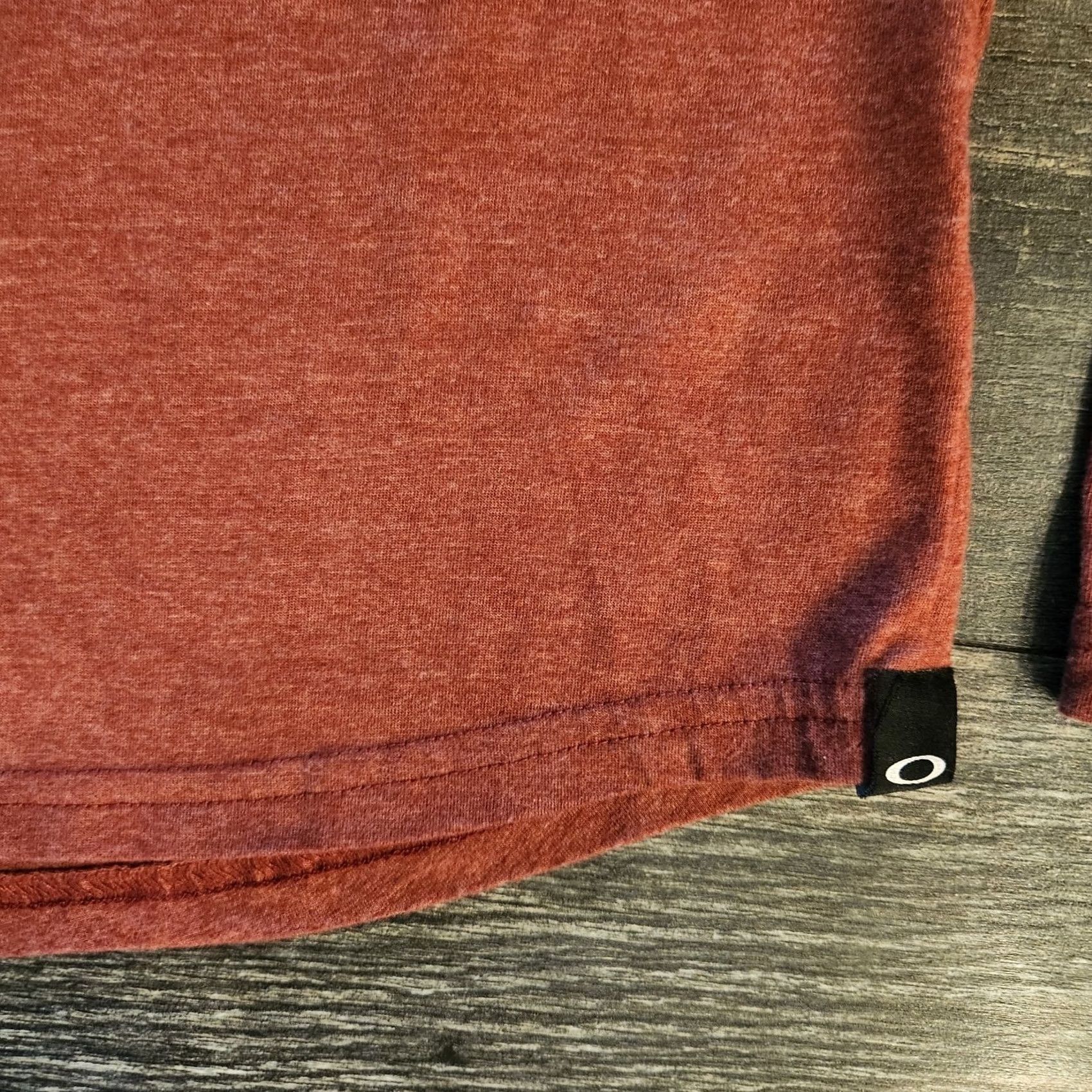 Oakley Oakley Henley Long Sleeve Shirt Mens Large Burnt Orange Stretch Lightweight Size US L / EU 52-54 / 3 - 2 Thumbnail