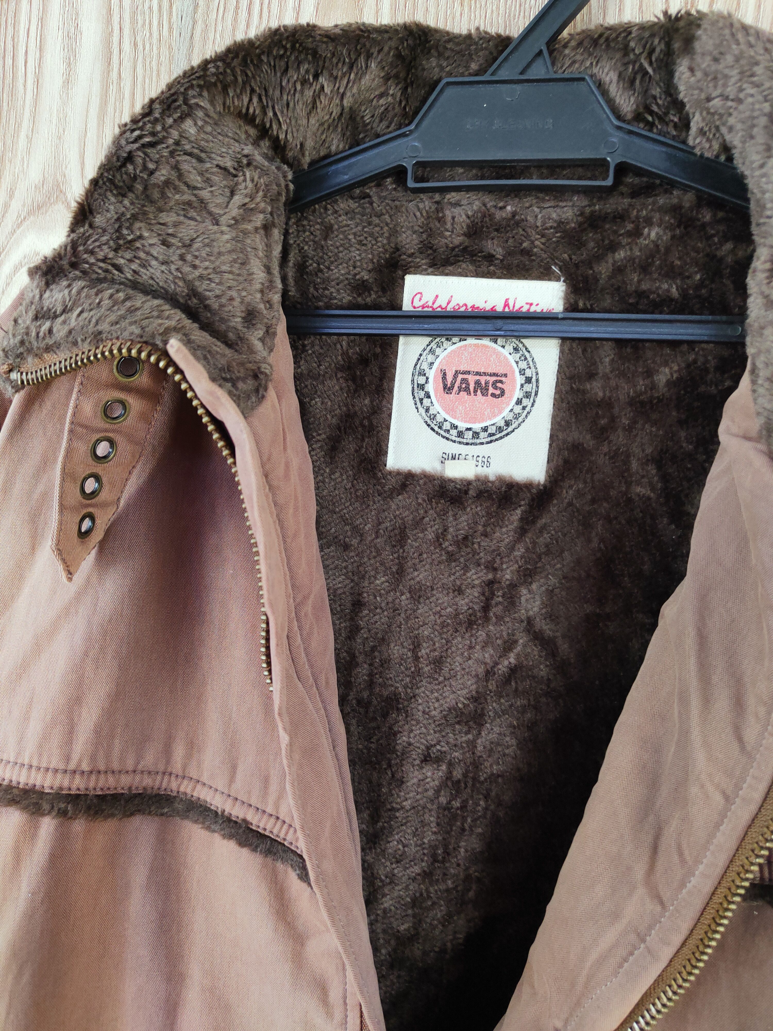 Japanese Brand × Vans × Vintage Vans Dark Brown Faded Sweater Jackets #W264 Size US L / EU 52-54 / 3 - 3 Thumbnail