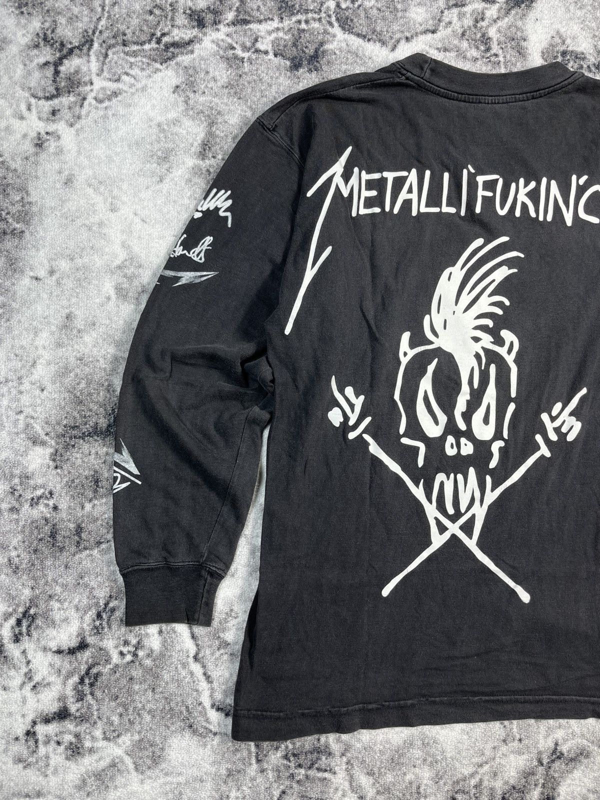 Metallica Vintage Metallica Long Sleeve All Over Print Band Tee Size US L / EU 52-54 / 3 - 14 Thumbnail