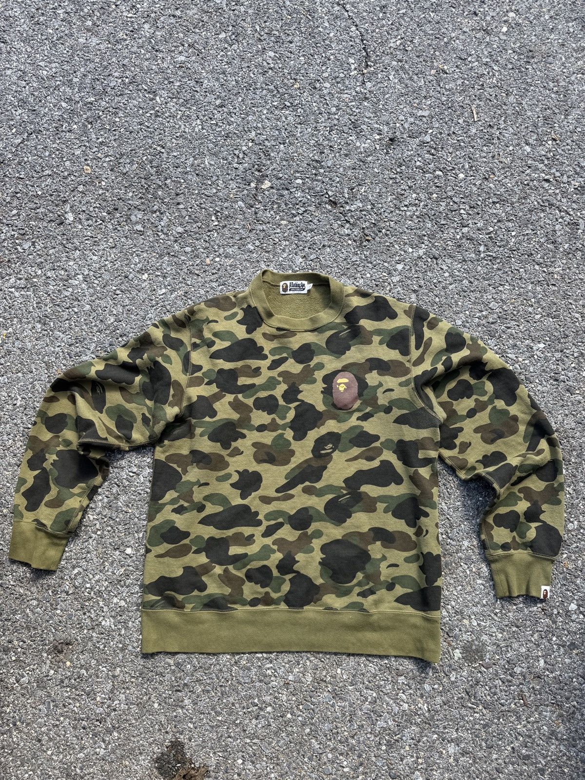 Bape 1st camo Green camo bape crewneck ape head sz XL japan Size US XL / EU 56 / 4 - 1 Thumbnail
