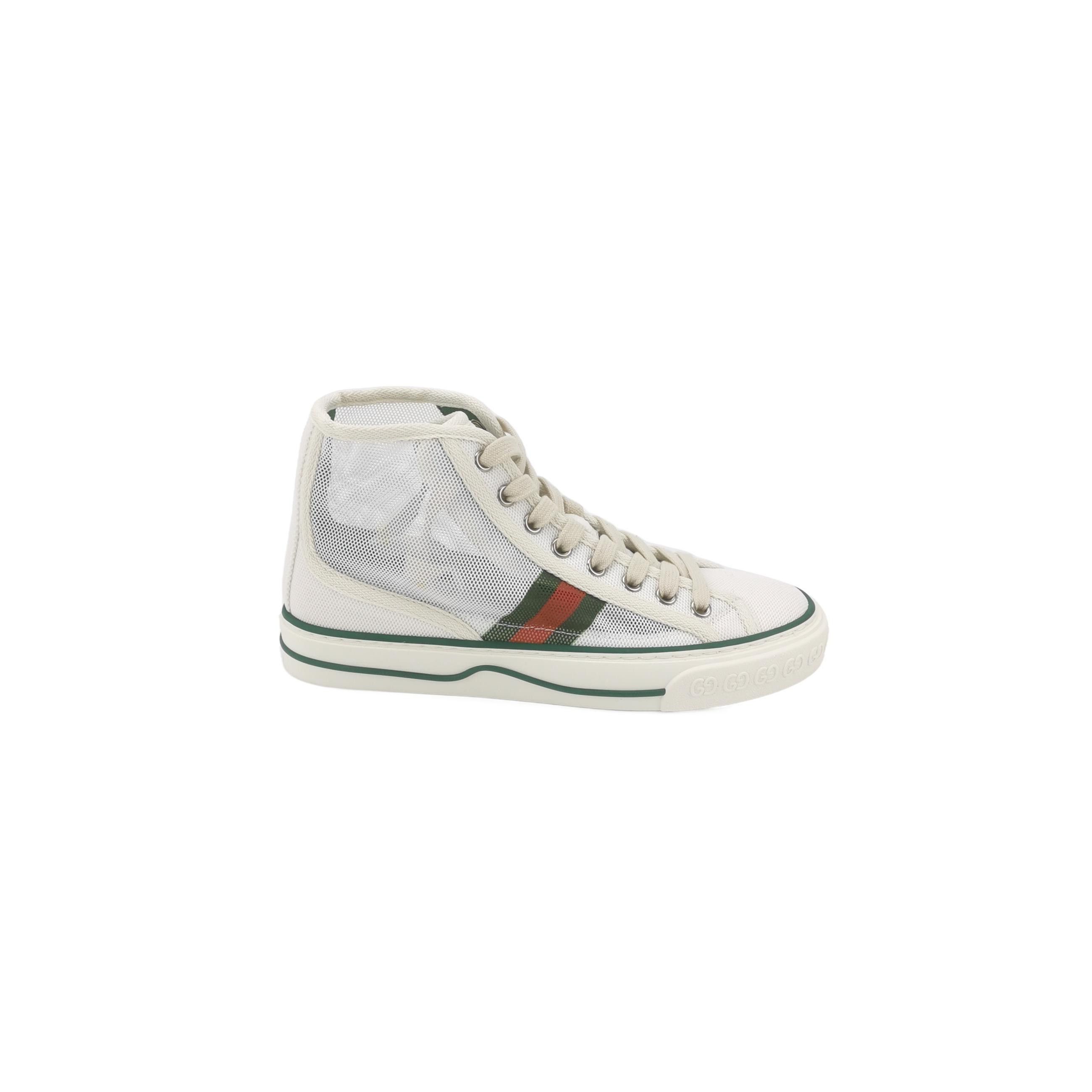 Gucci Gucci Women 5 Lowtop Sneakers Size US 5 / IT 35 - 1 Thumbnail