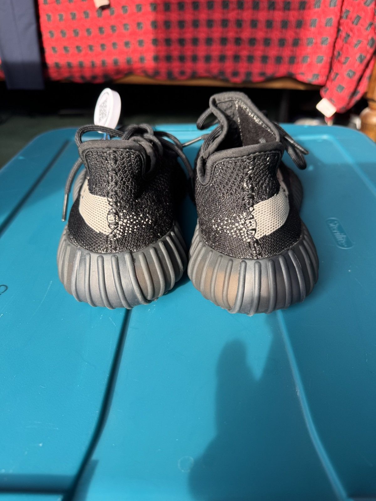 Adidas × Kanye West Yeezy Boost 350 V2 “Oreo” Size US 7 / EU 40 - 2 Thumbnail
