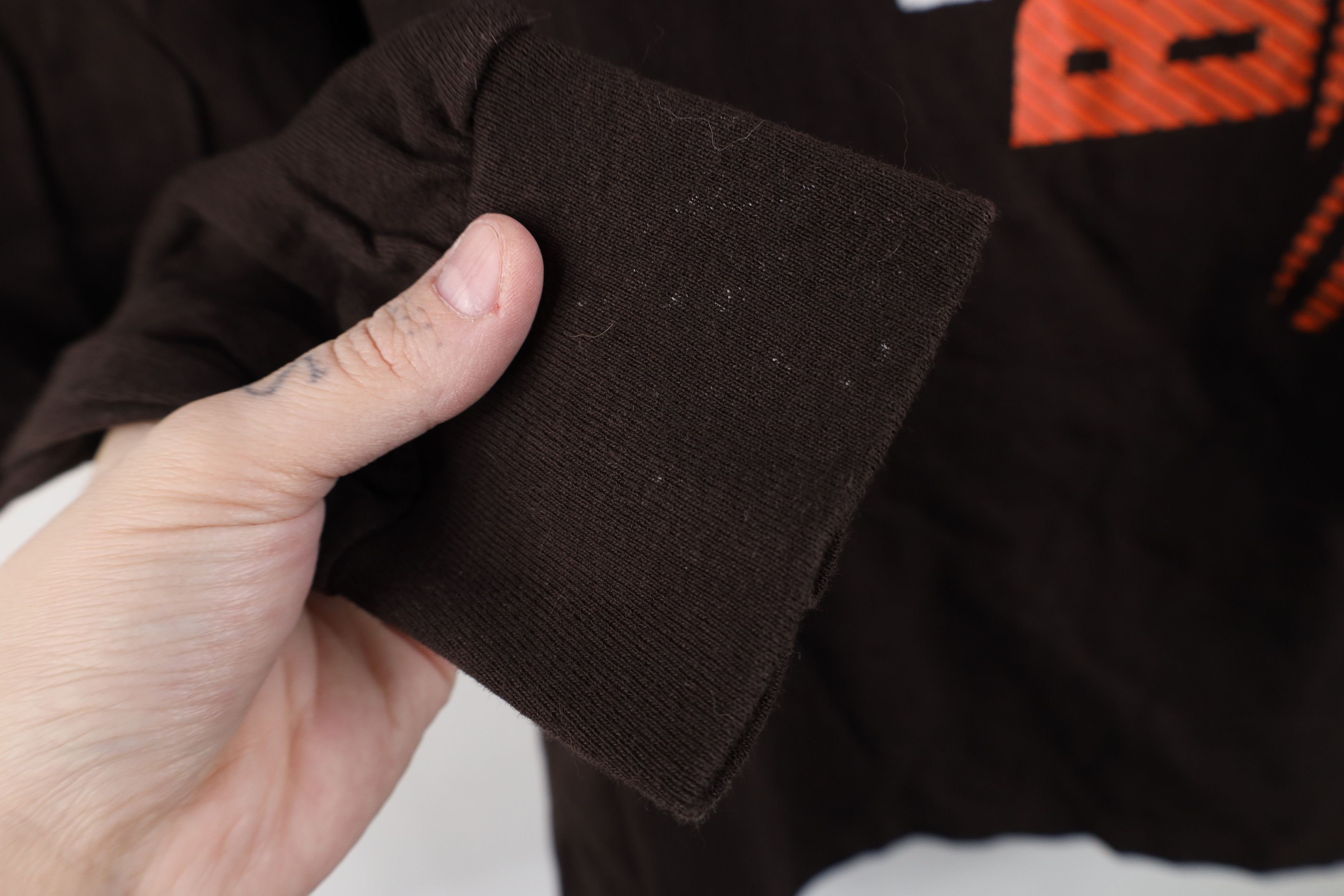 Vintage Vintage Y2K Browns Football Long Sleeve T-Shirt Size US L / EU 52-54 / 3 - 8 Thumbnail