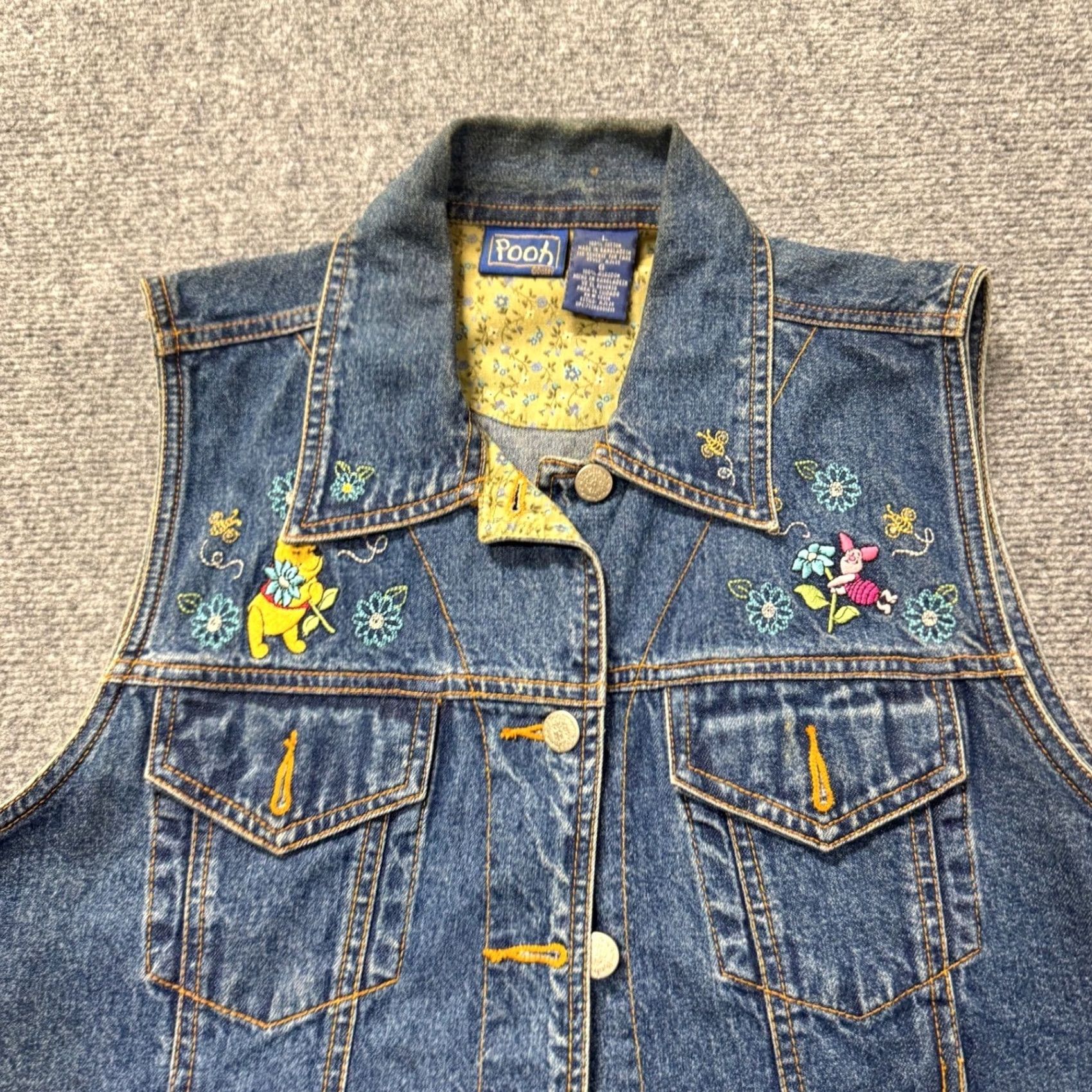 Vintage Winnie the Pooh Vest Women's L 100% Cotton Button Up Embroidered Blue Vest Overcoat Women Blue Winnie the Pooh 100% Cotton Shirt? Size L / US 10 / IT 46 - 5 Thumbnail