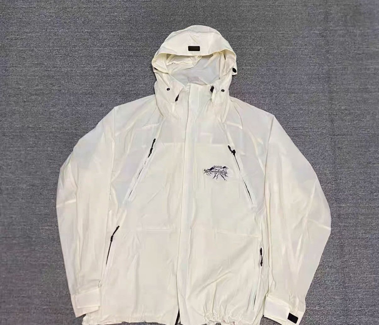 White Mountaineering WHITE MOUNTAINEERING x ECCO Co-branded Waterproof Jacket J16 Size US L / EU 52-54 / 3 - 1 Thumbnail