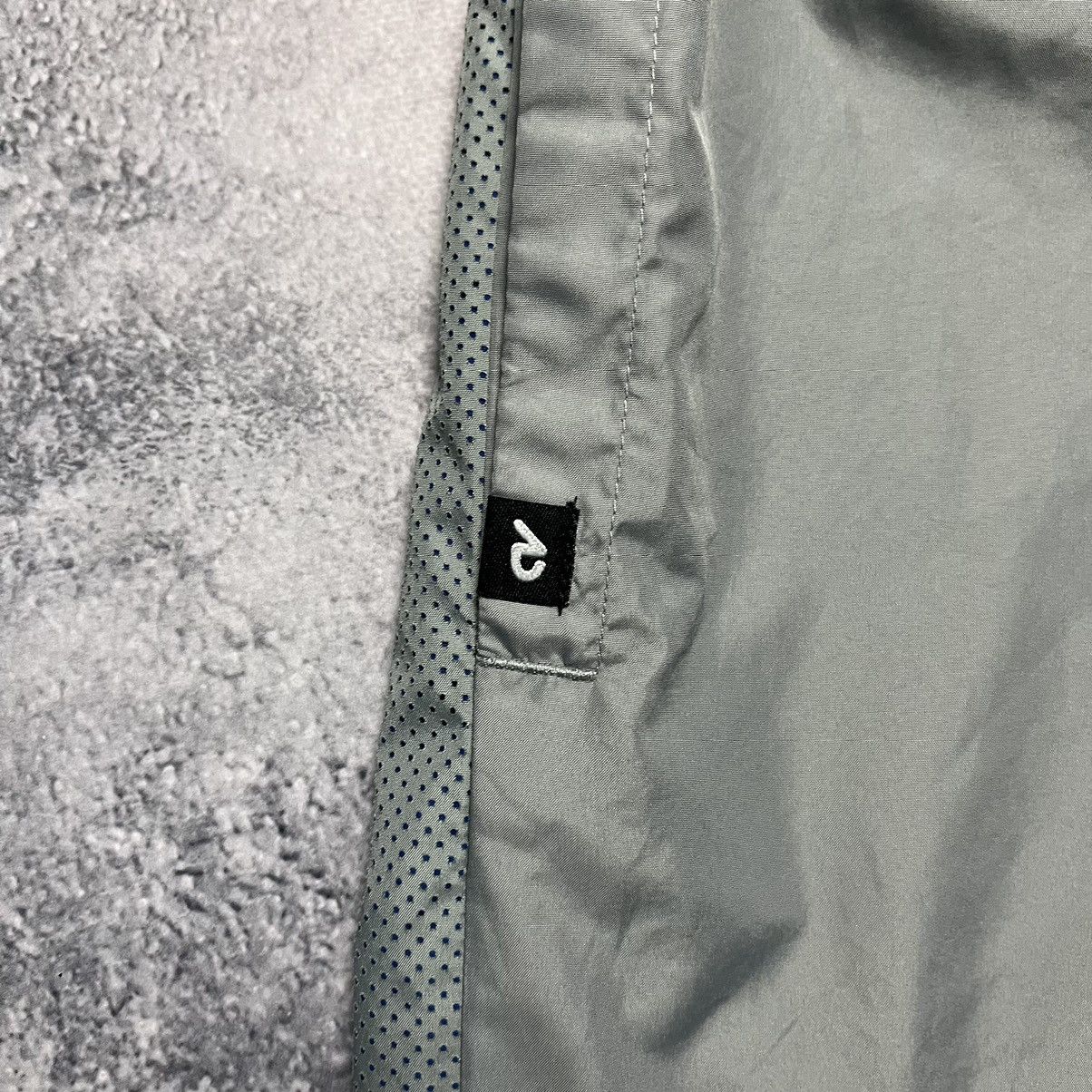 Nike Nike Nylon Track Pants Swoosh Y2K Streetwear Baggy Drill ACG Size US 34 / EU 50 - 2 Thumbnail