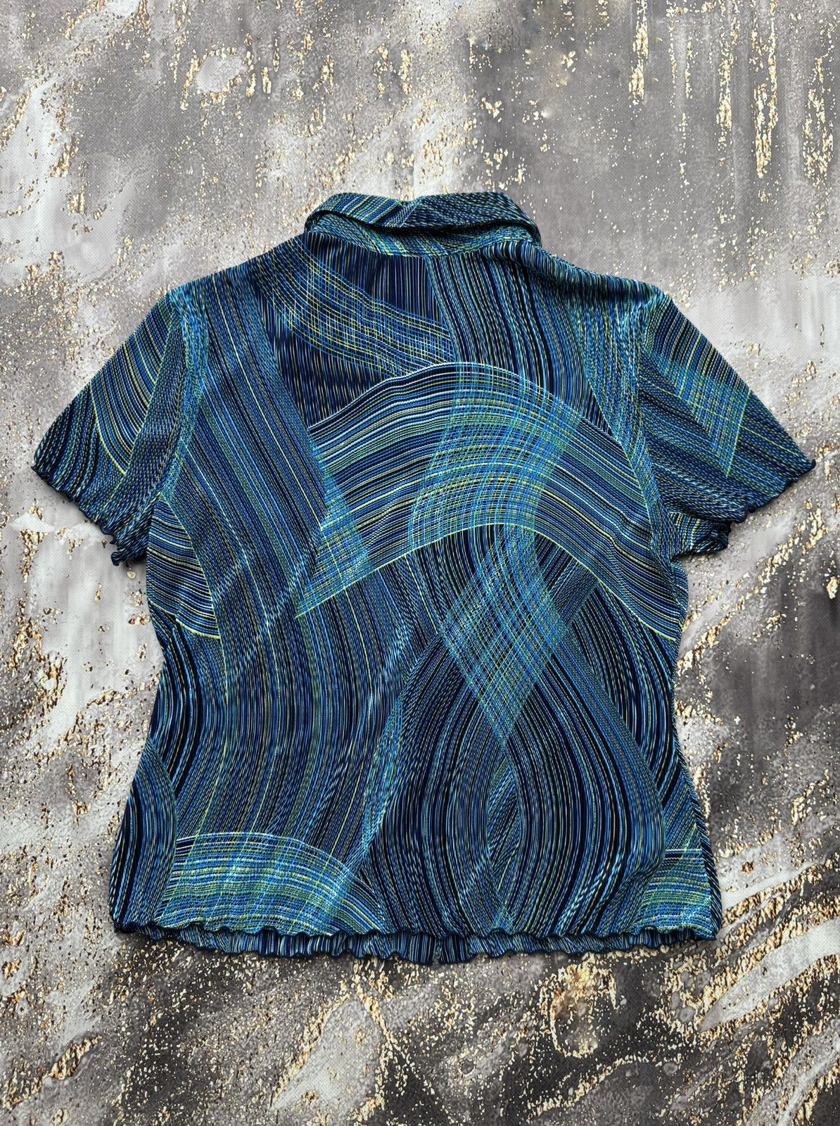 Vintage Vintage Plisse Geometric Shirt Issey Style Size US S / EU 44-46 / 1 - 7 Thumbnail