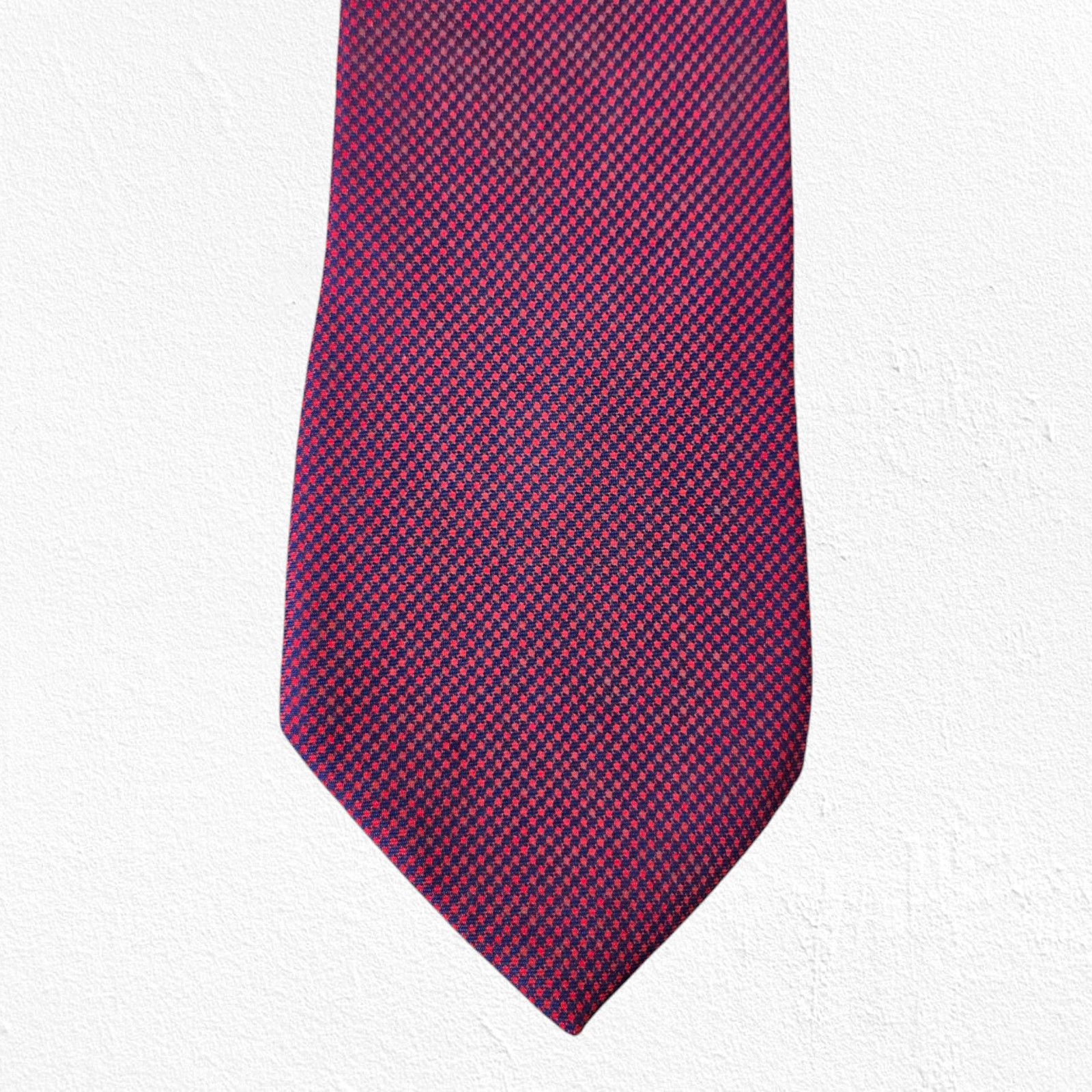 Tommy Hilfiger Vintage Tommy Hilfiger Red Blue Houndstooth Silk Neck Tie Size ONE SIZE - 8 Thumbnail