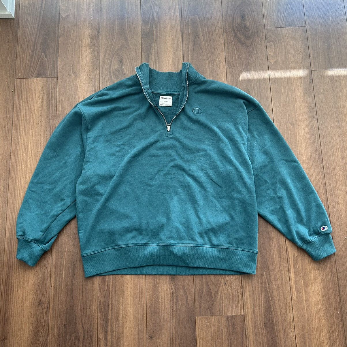 Champion × Vintage VINTAGE CHAMPION LONG SLEEVE SWEATSHIRT Size US XL / EU 56 / 4 - 1 Thumbnail