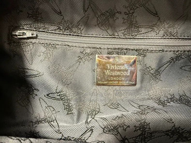 Vivienne Westwood Vivienne Westwood size os Vintage large graffiti handbag - Size ONE SIZE - 9 Thumbnail