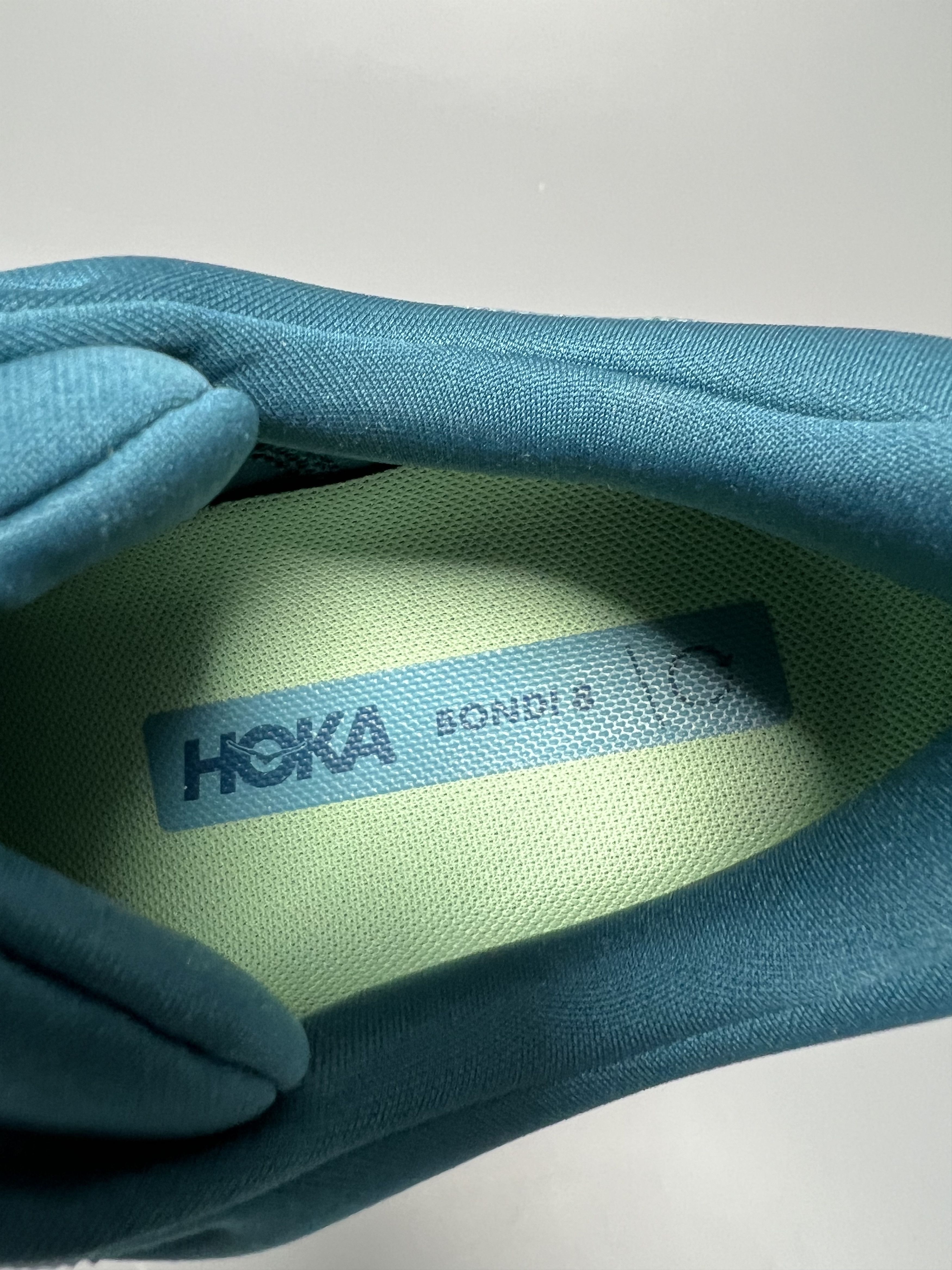 Hoka 9D Hoka One One Bondi 8 Running Shoes Size US 9 / EU 42 - 17 Thumbnail