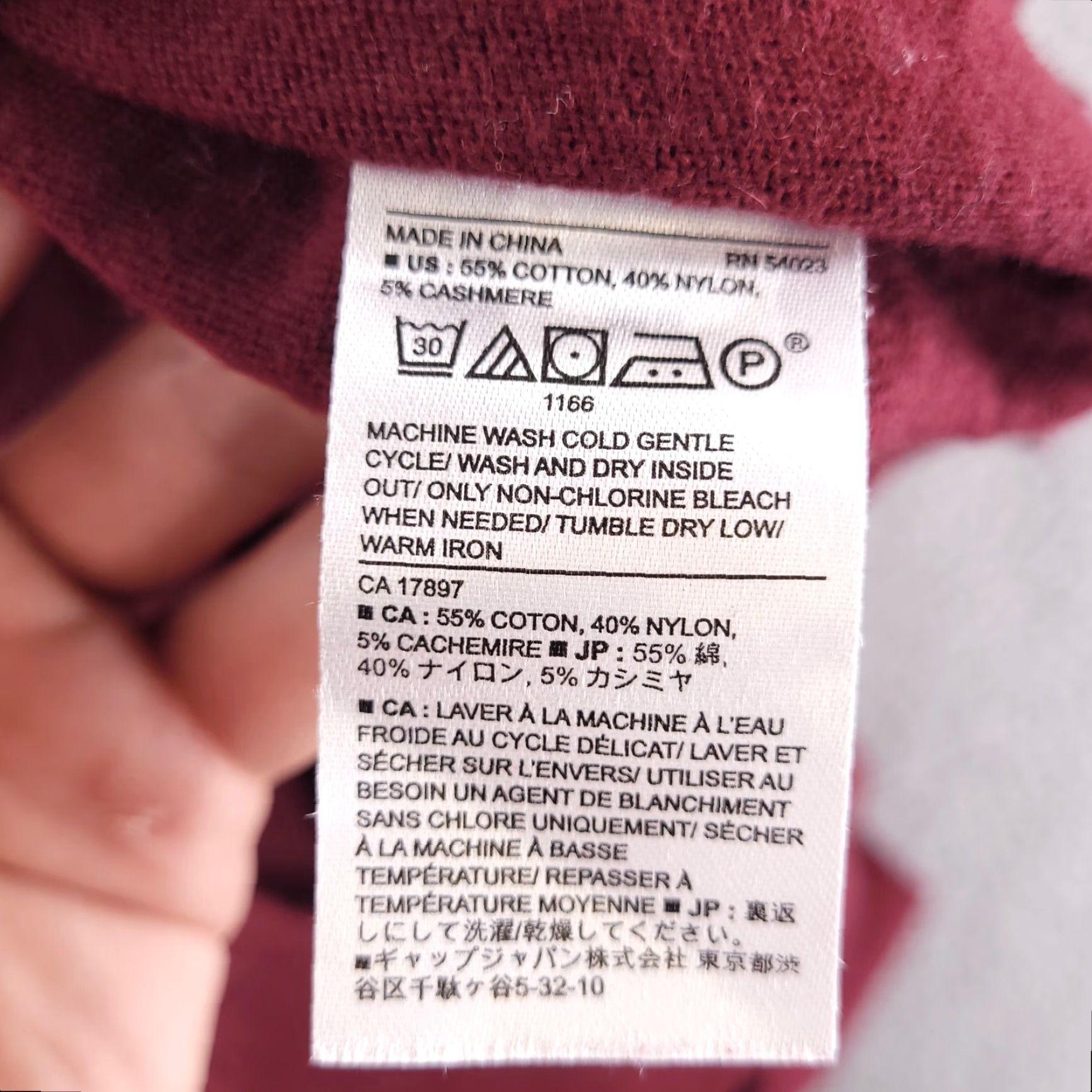 Banana Republic V Neck Sweater Banana Republic Womens Large Red Cotton Cashmere Blend Luxe Yarn Size L / US 10 / IT 46 - 7 Thumbnail