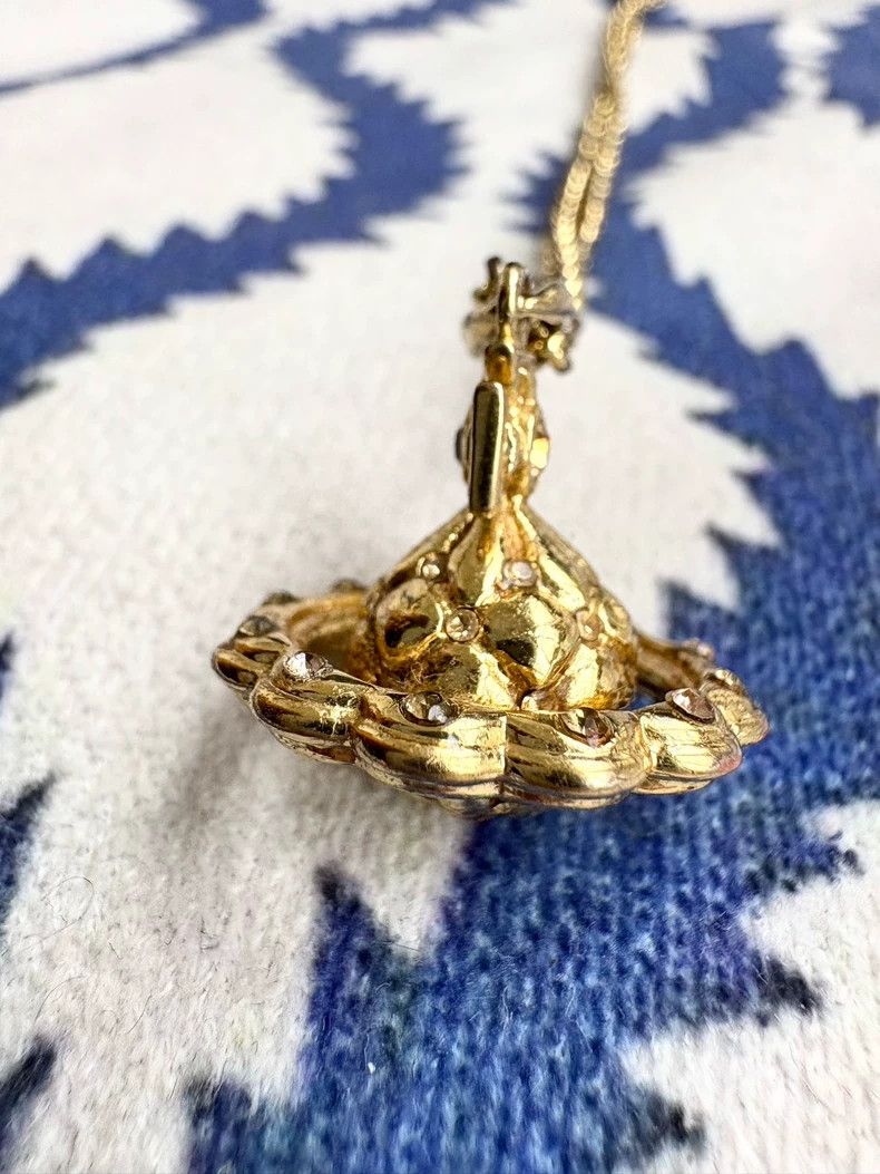 Vivienne Westwood Vivienne Westwood Vintage Gold Diamond-Embossed Orb Earth Size ONE SIZE - 4 Thumbnail