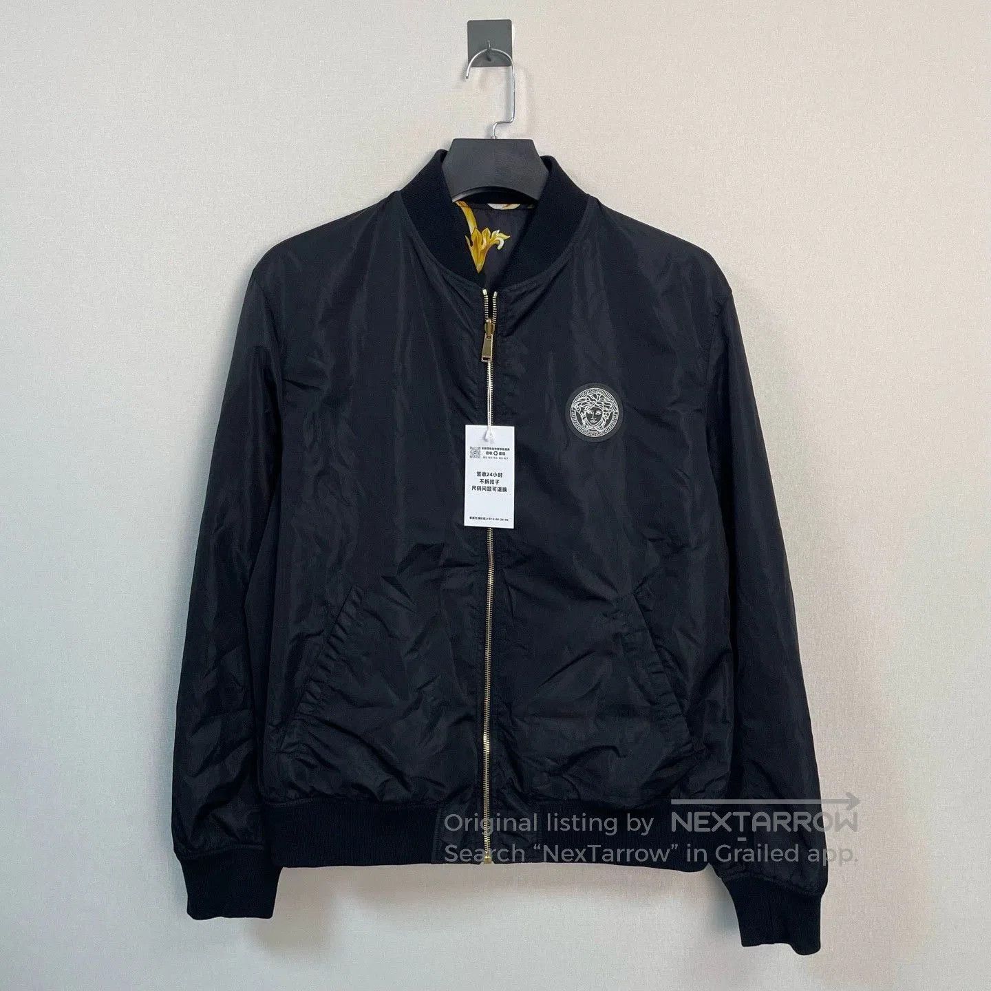 Versace versace reversible baroque padded jacket size 54. Size US XL / EU 56 / 4 - 2 Thumbnail