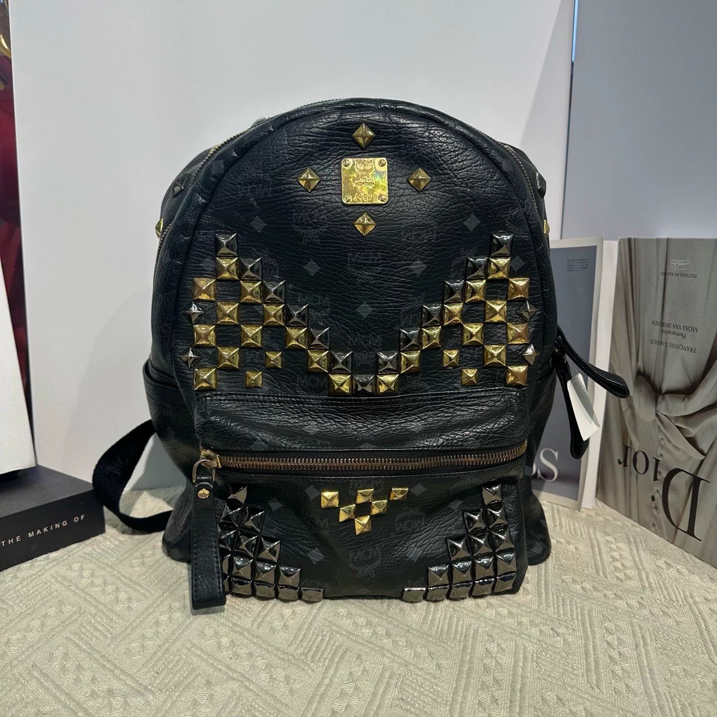 MCM Pre-loved Bag Very good condition Size ONE SIZE - 1 Thumbnail