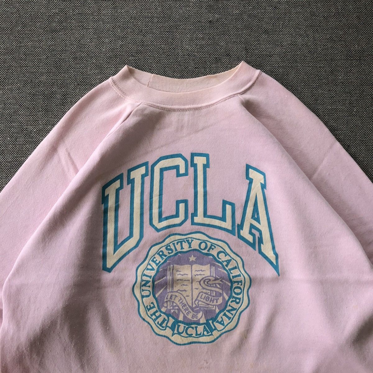 Signal Sport UCLA University of California Alumni Crewneck Sweatshirt Size US L / EU 52-54 / 3 - 3 Thumbnail