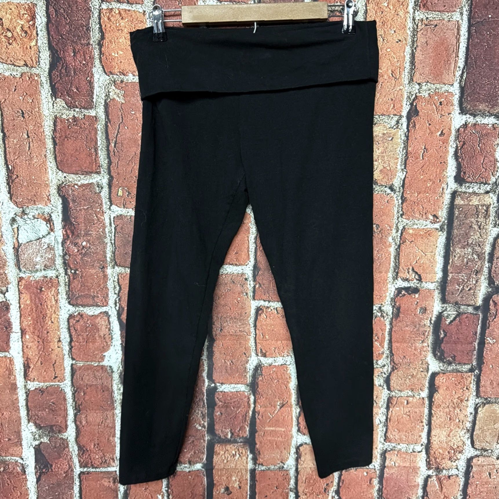 Victoria's Secret VINTAGE Victoria's Secret VS Black Foldover Yoga Pants Pink Sequin Large Size 36" / US 14 / IT 50 - 3 Thumbnail
