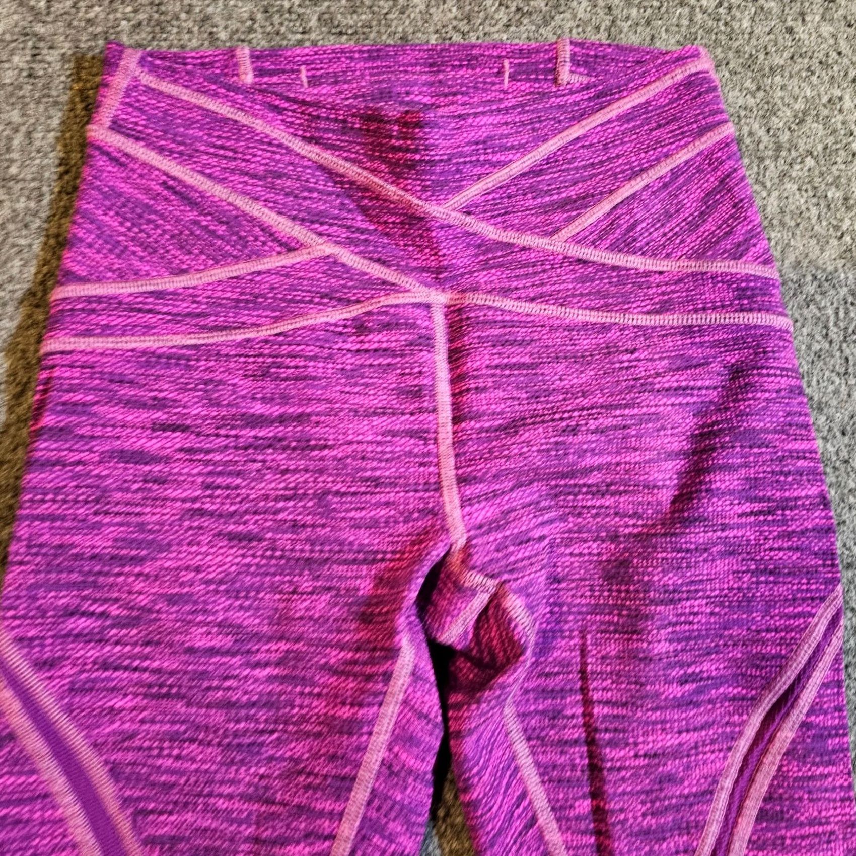 Lululemon Lululemon Pants Womens 4 Pink Purple Free Flow Crop Stretch Low Rise Athletic Shirt? Size 27" / US 4 / IT 40 - 2 Thumbnail