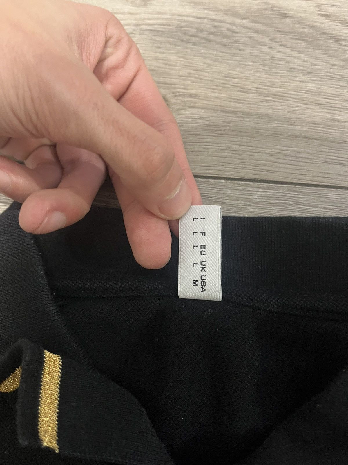Moschino Polo Moschino Swim Size US M / EU 48-50 / 2 - 5 Thumbnail